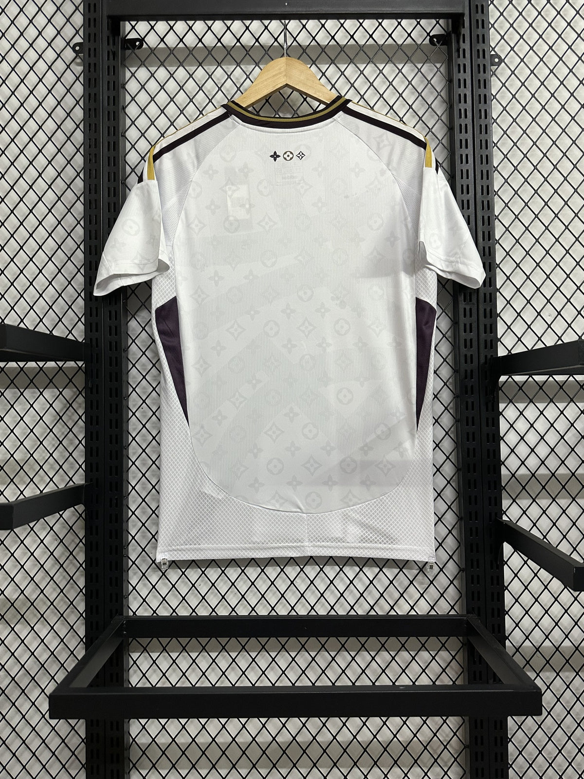 Real Madrid 24/25 Collaboration Special Edition Kit – image 2