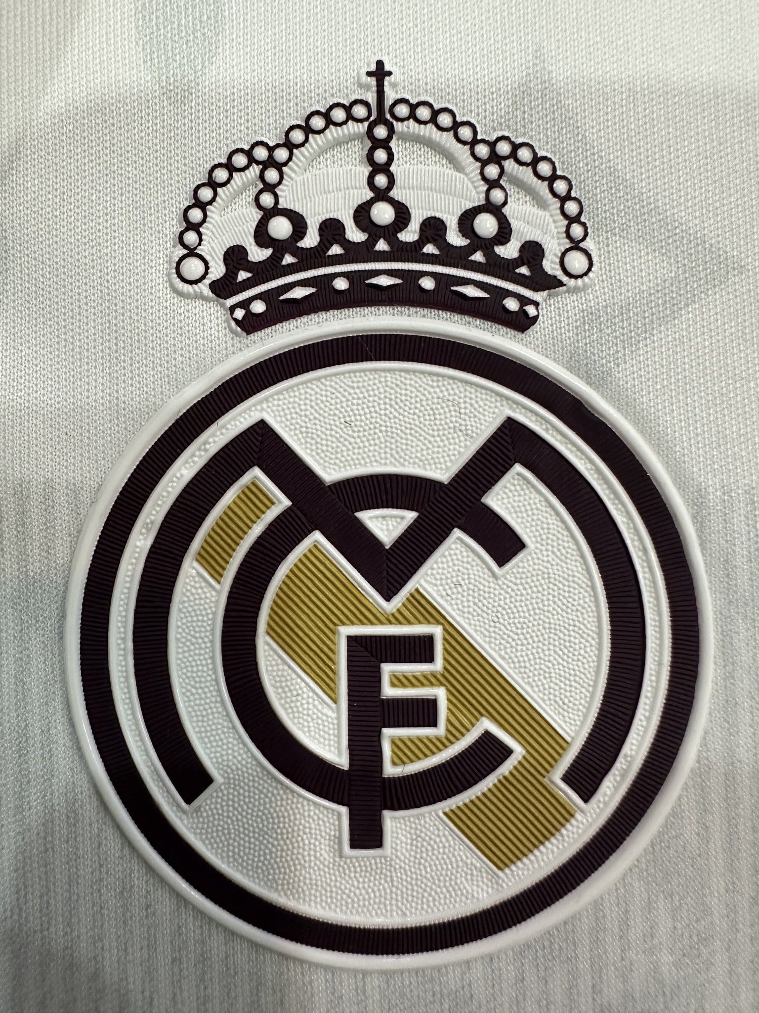 Real Madrid Player 24/25 Collaboration Special Edition Kit – image 4