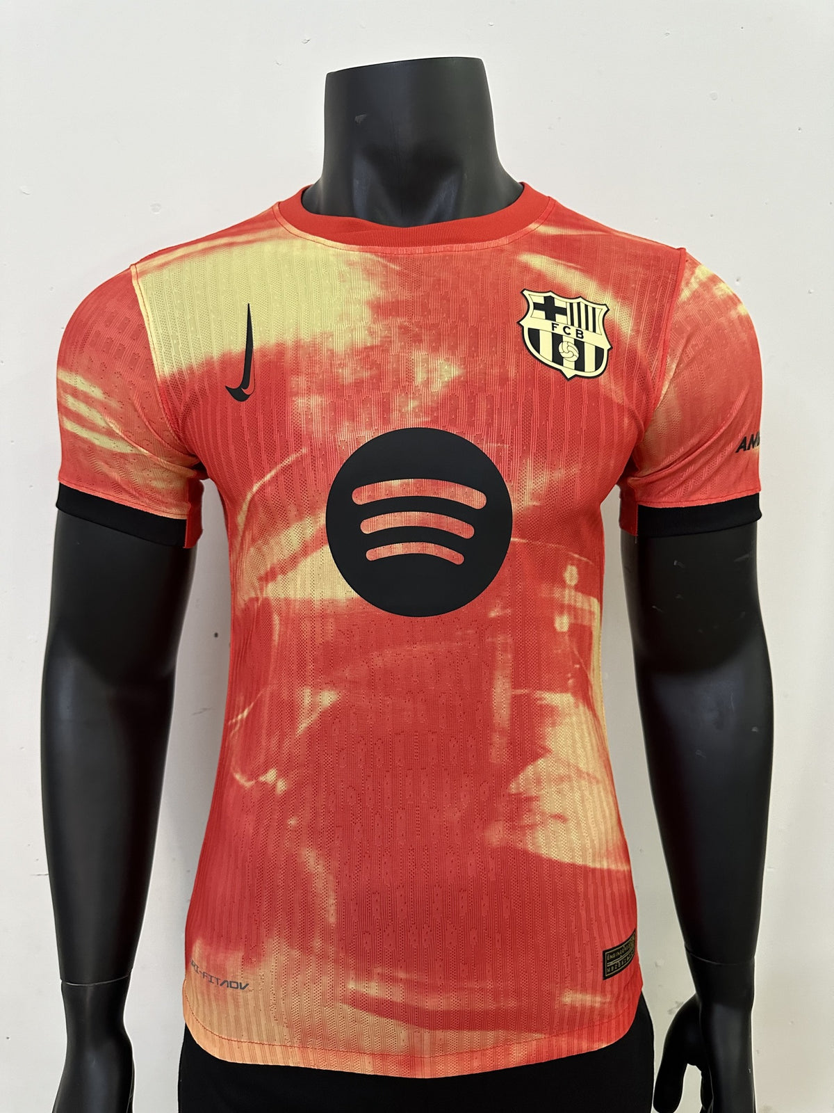 Barcelona Player 24/25 Training Kit – image 1