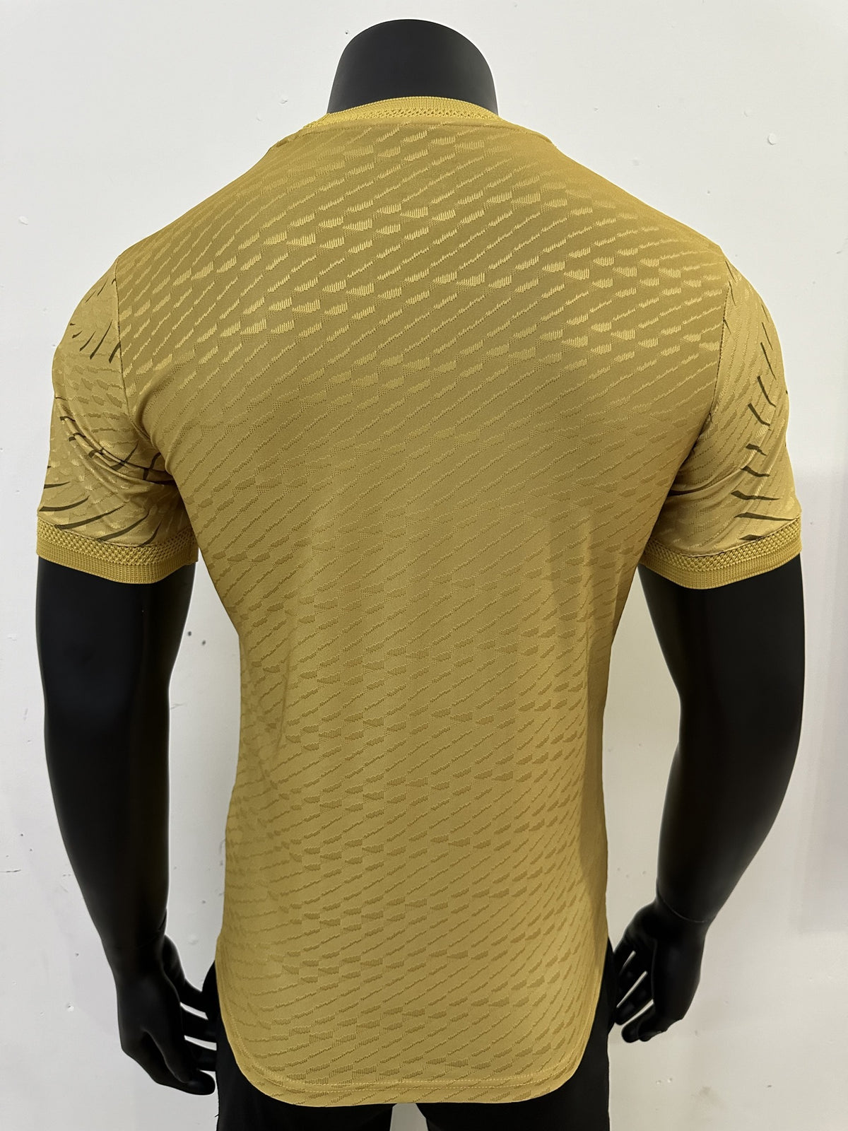 Real Madrid Player 23/24 Training Kit – image 2