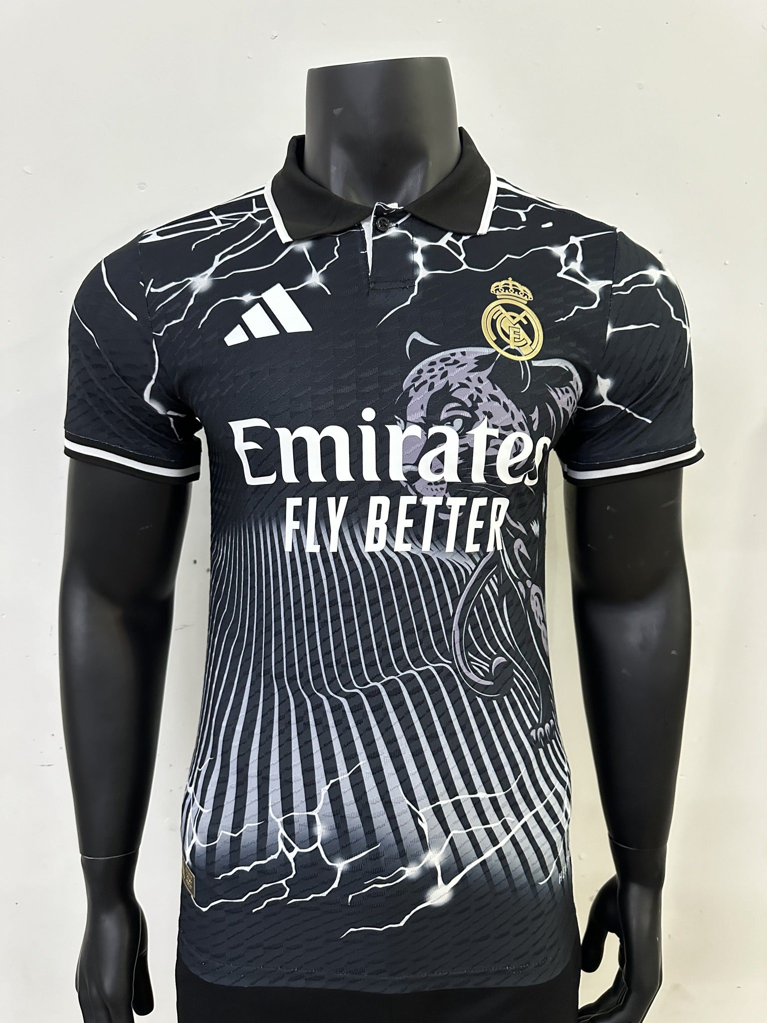 Real Madrid Player 24/25 Black Panther Special Edition Kit – image 1