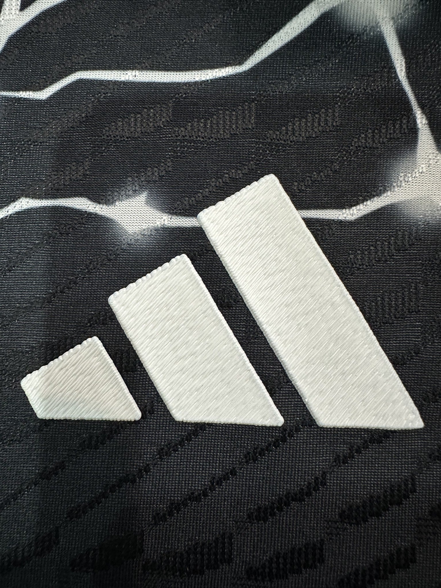 Real Madrid Player 24/25 Black Panther Special Edition Kit – image 5