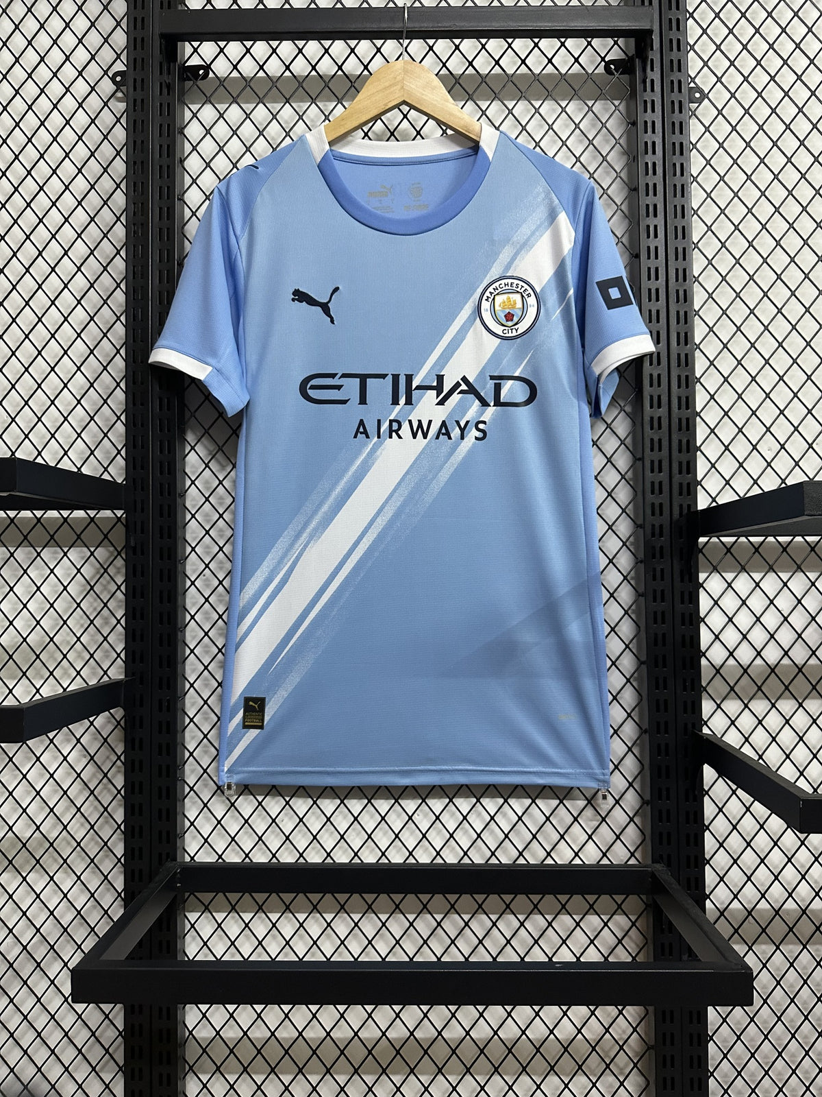 Manchester City 25/26 Home Kit – image 1