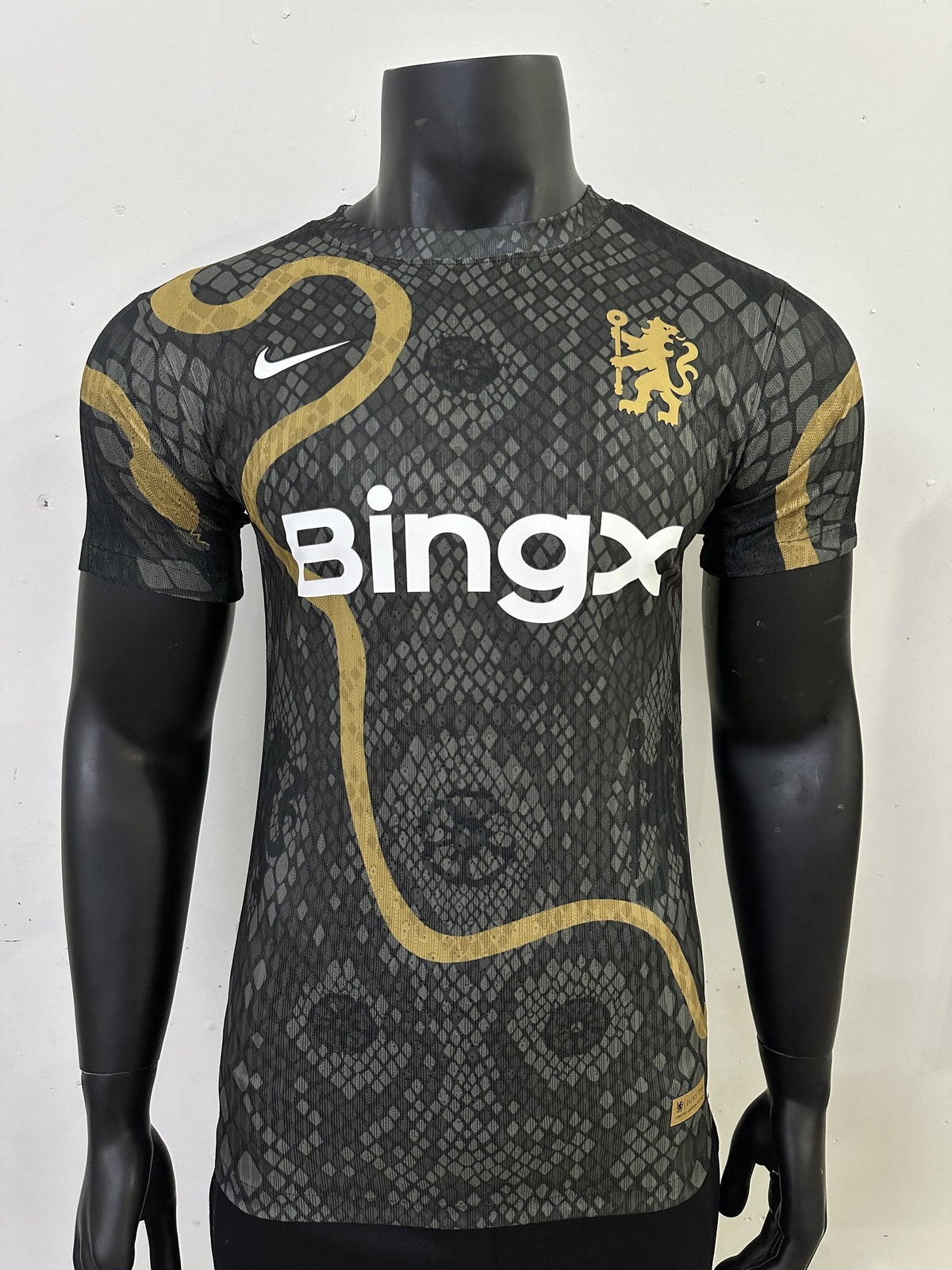 Chelsea Player 25/26 Year of the Snake Special Edition Kit – image 1