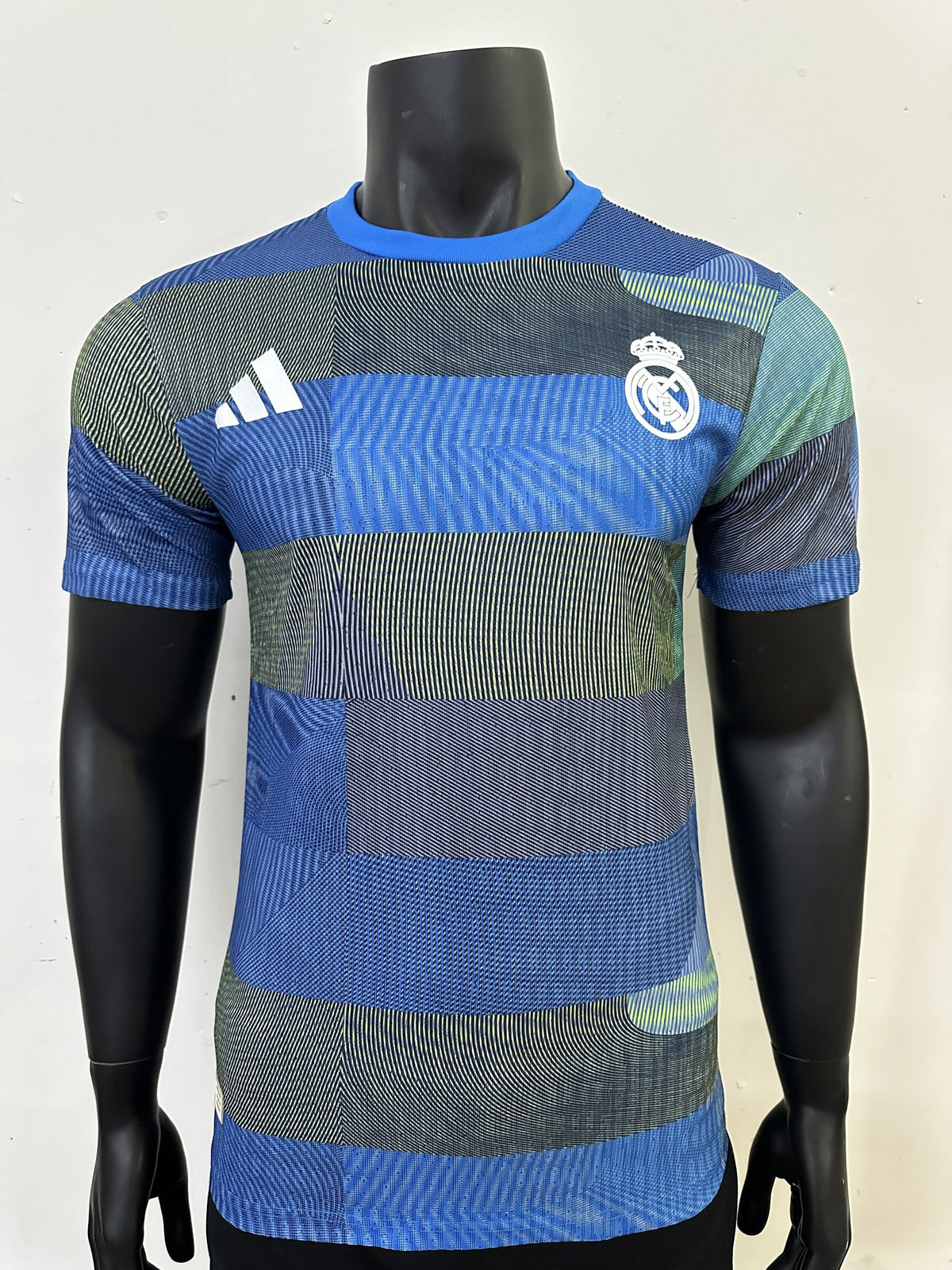 Real Madrid Player 25/26 Alternate Training Kit – image 1