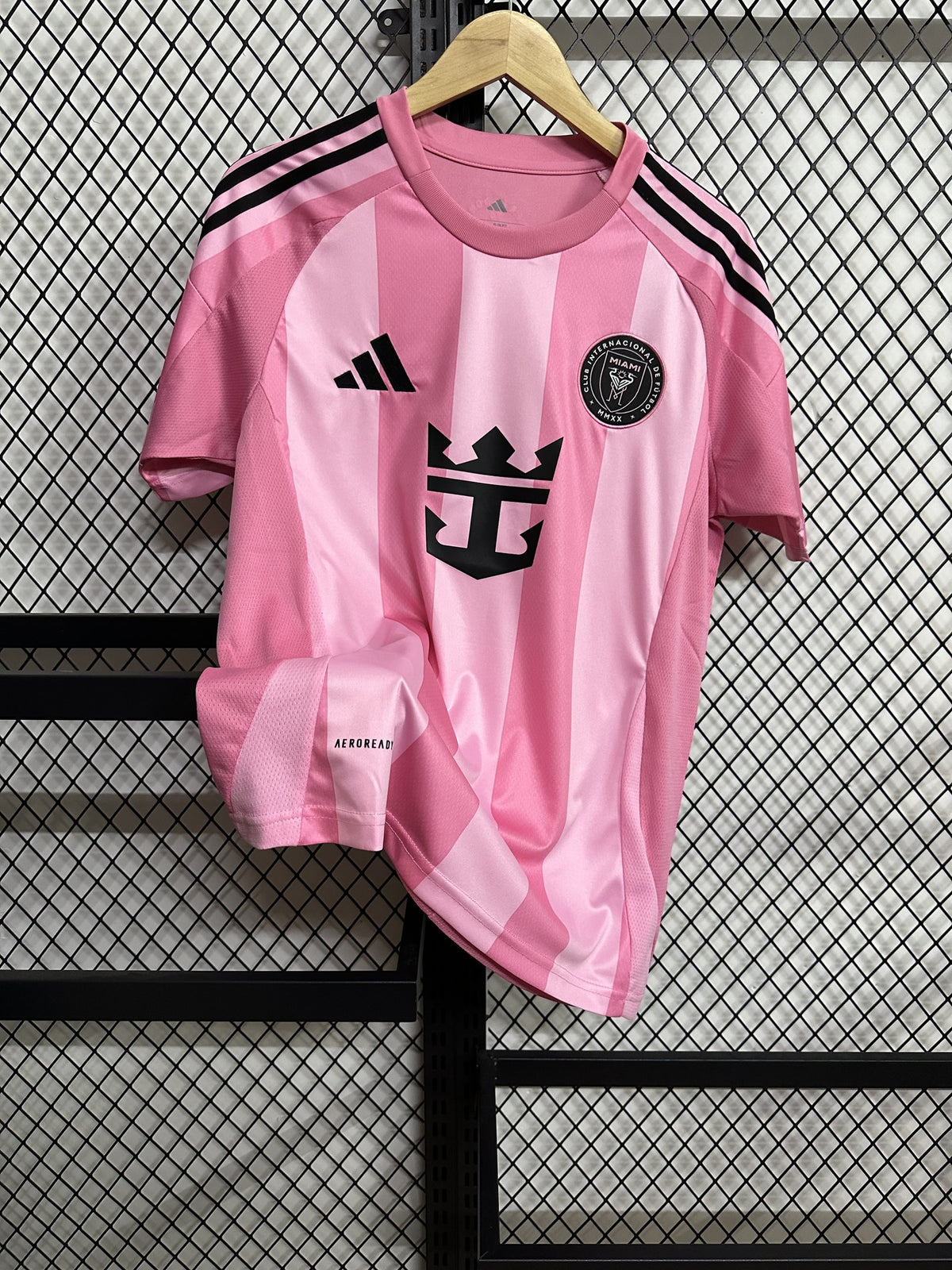 Inter Miami 25/26 Home Kit – image 3