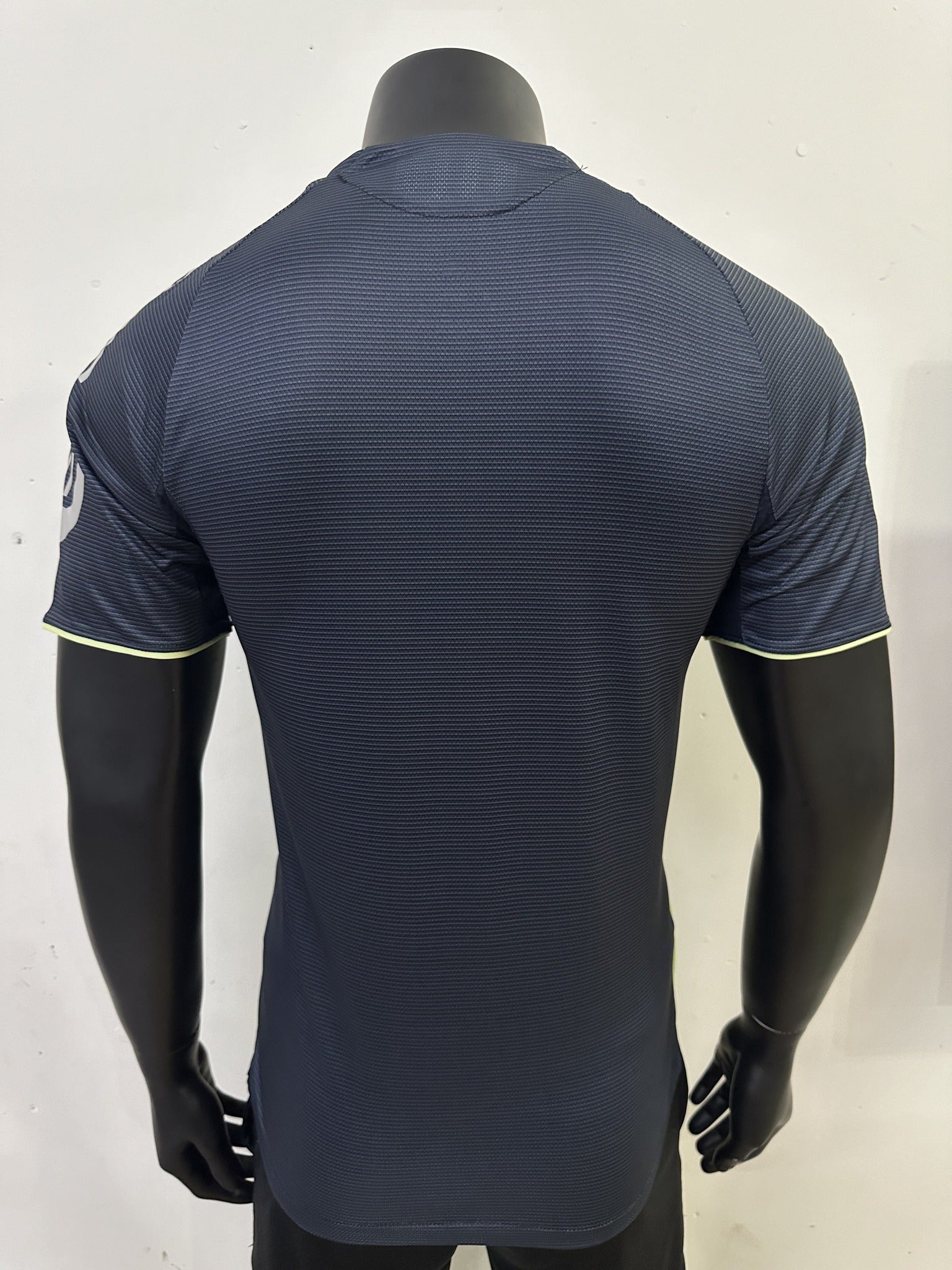 Real Madrid Player 25/26 Away Kit – image 2