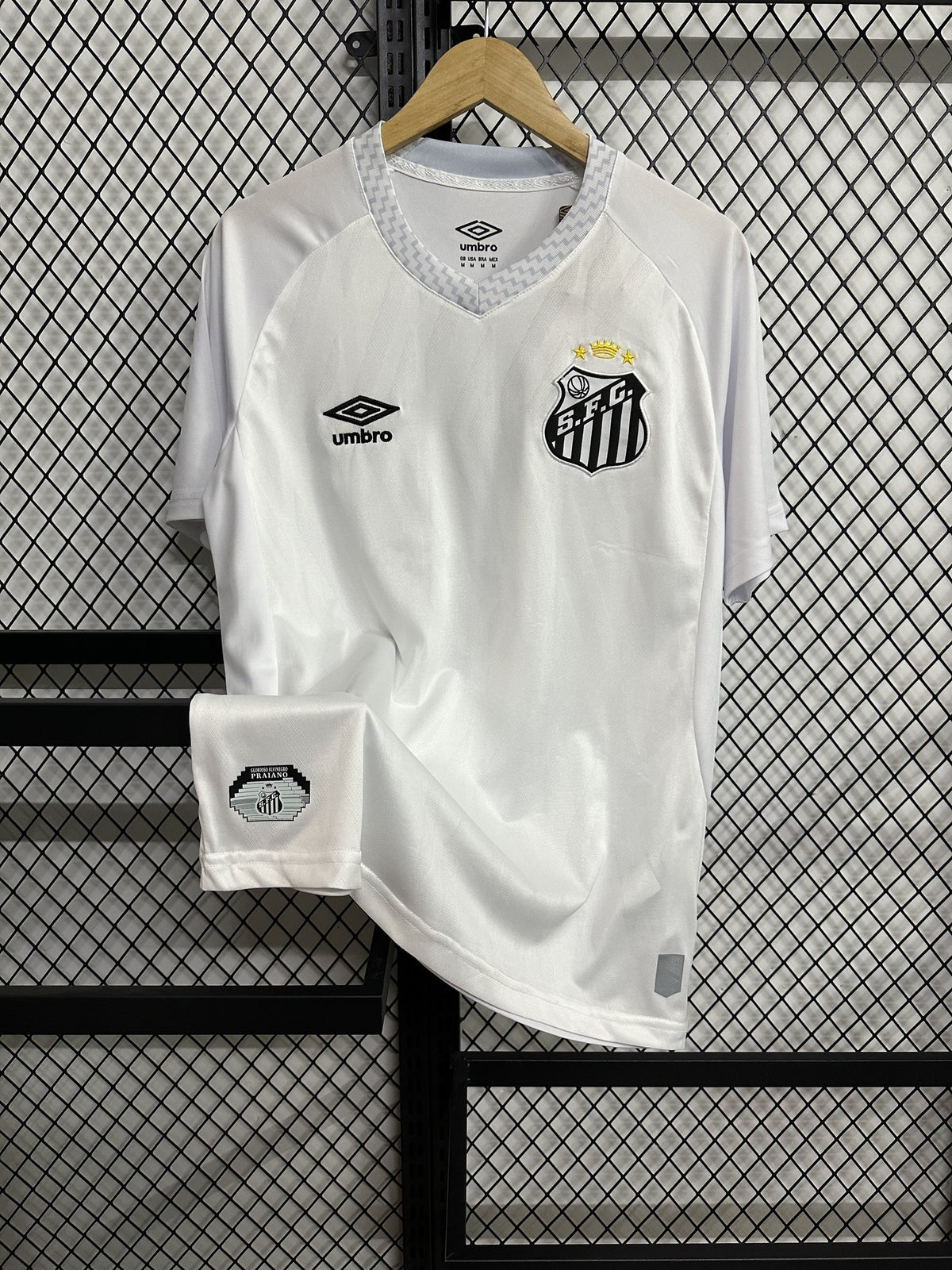 Santos 25/26 Home Kit – image 1