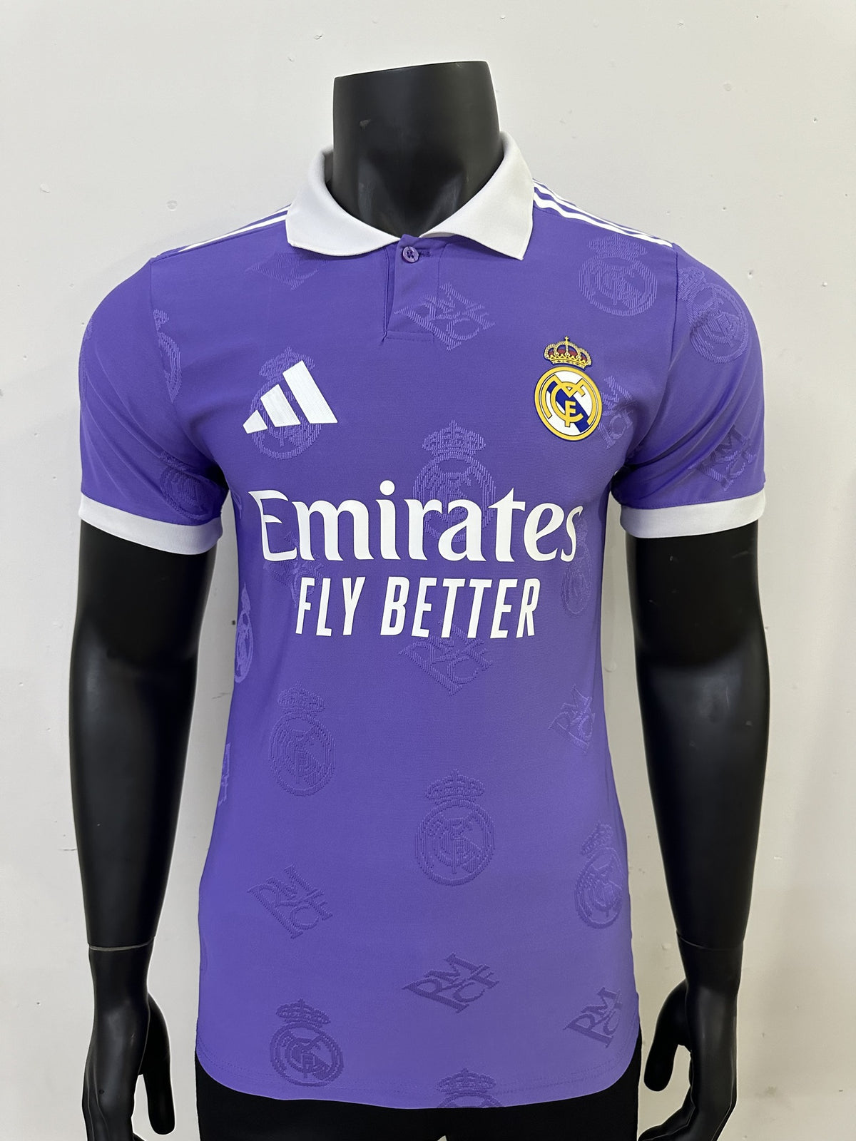 Real Madrid Player 25/26 Tonal Pattern Purple Special Edition Kit – image 1