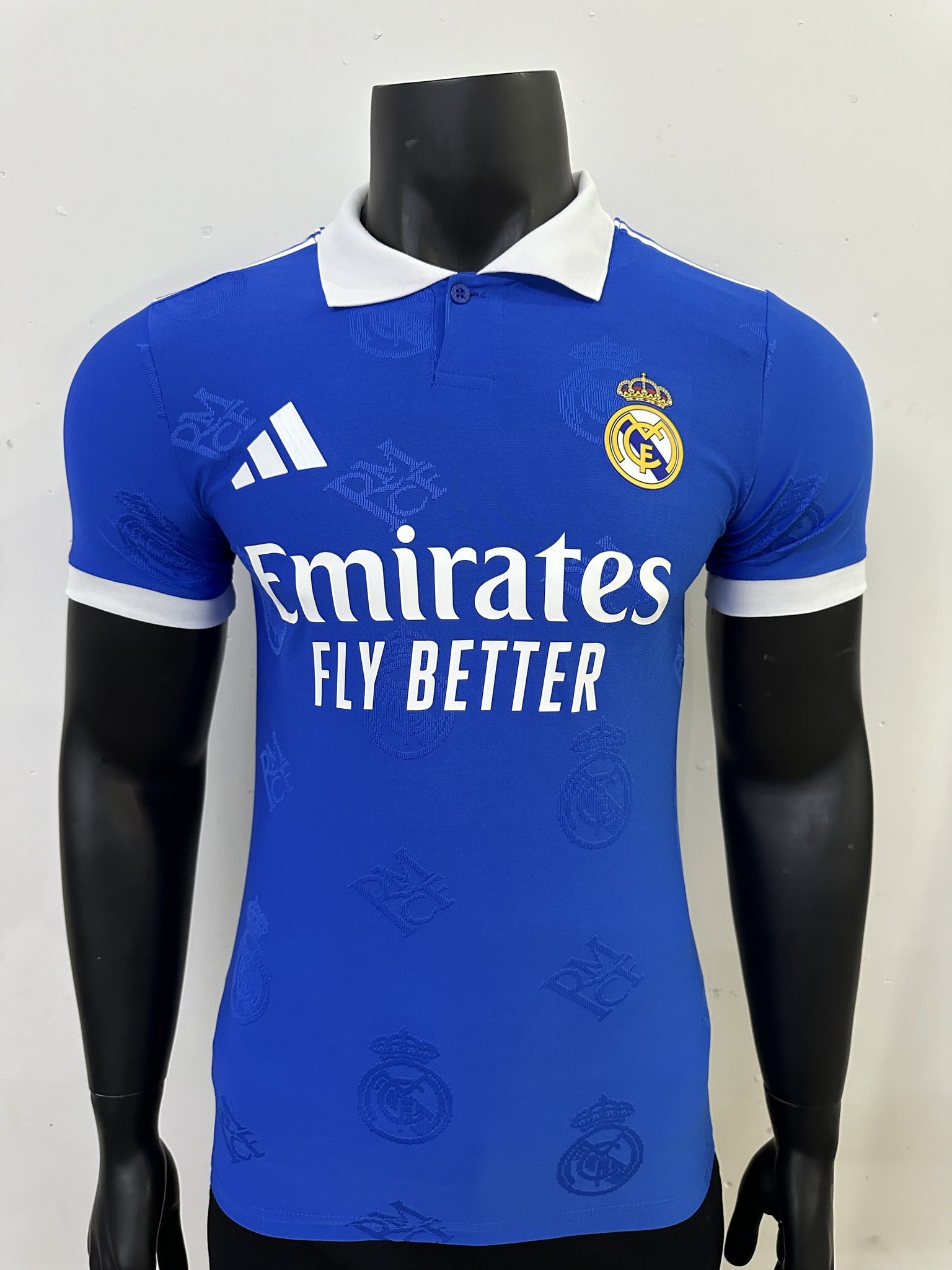 Real Madrid Player 25/26 Tonal Pattern Multicolor Blue Special Edition Kit – image 1