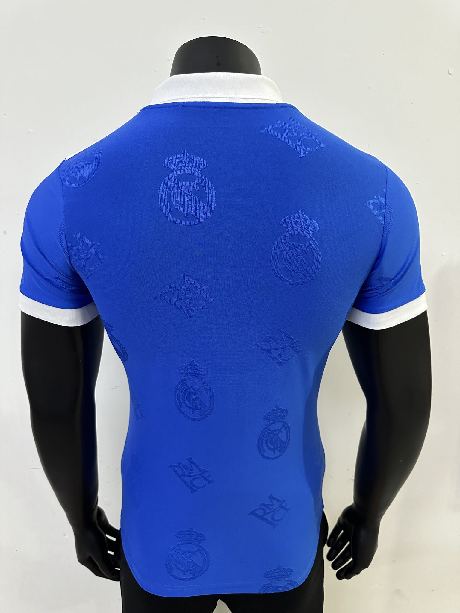 Real Madrid Player 25/26 Tonal Pattern Multicolor Blue Special Edition Kit – image 2