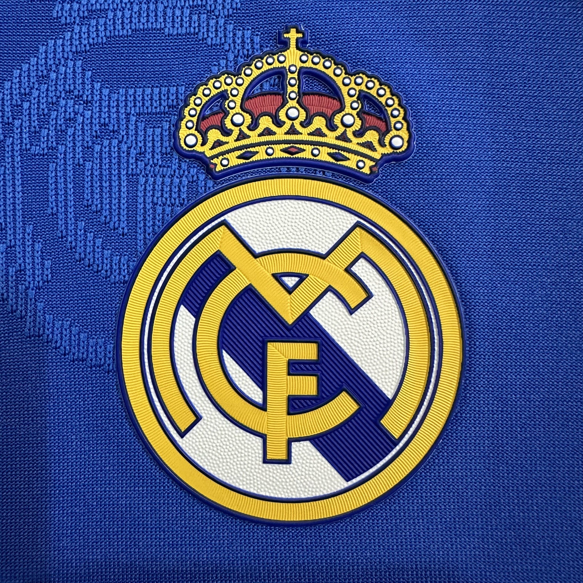 Real Madrid Player 25/26 Tonal Pattern Multicolor Blue Special Edition Kit – image 6