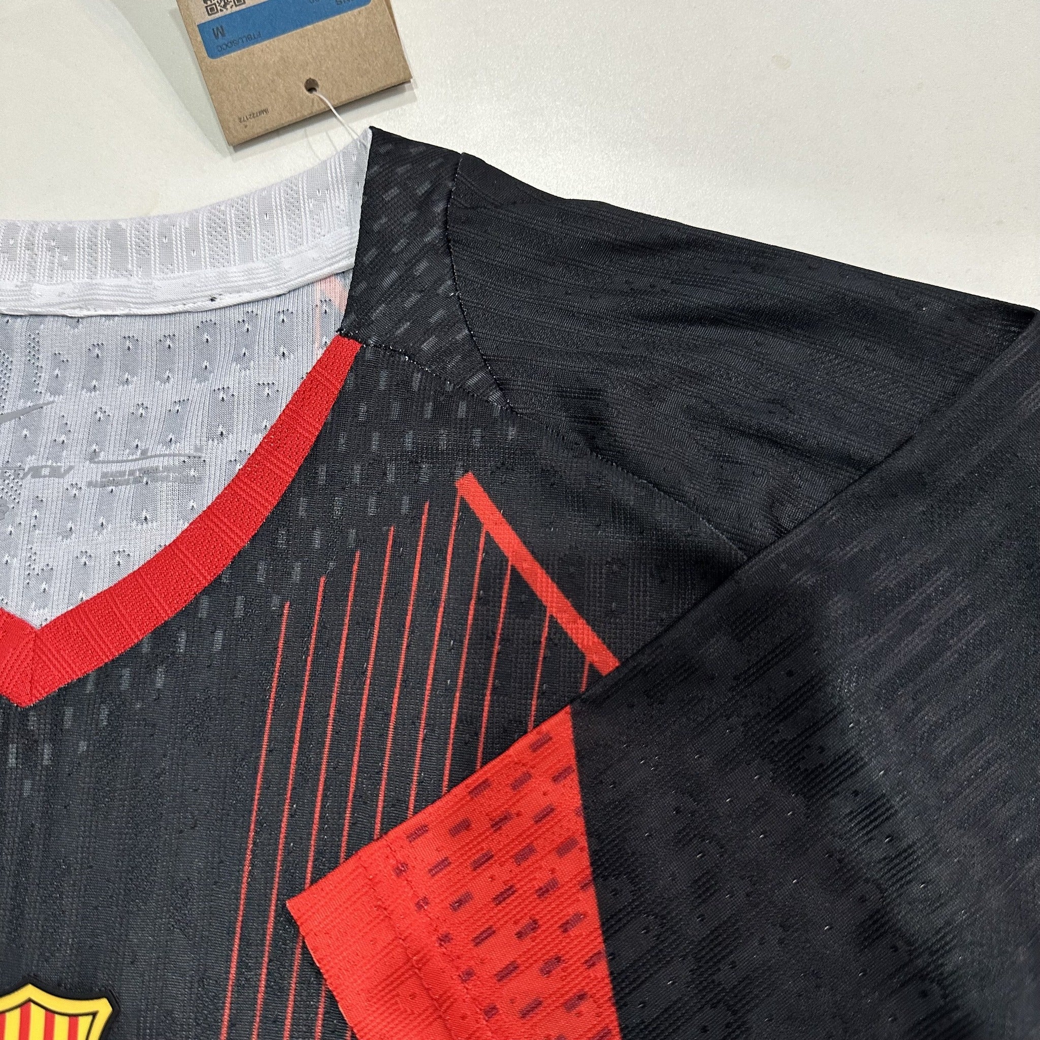 Barcelona Player 25/26 Design Black Special Edition Kit – image 8