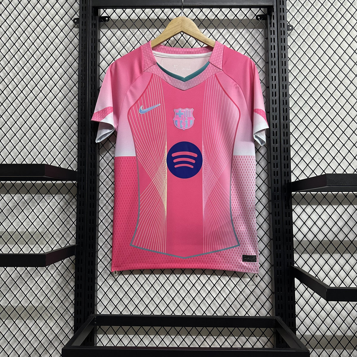 Barcelona 25/26 Design Pink Special Edition Kit – image 1