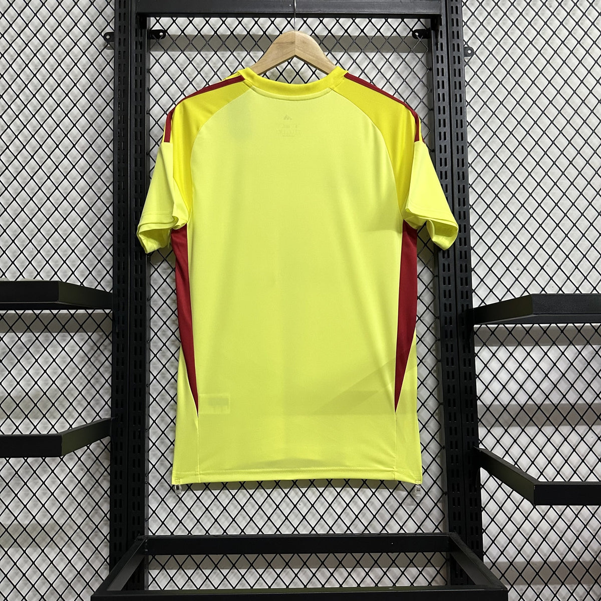 Celtic 25/26 Goalkeeper Kit – image 2