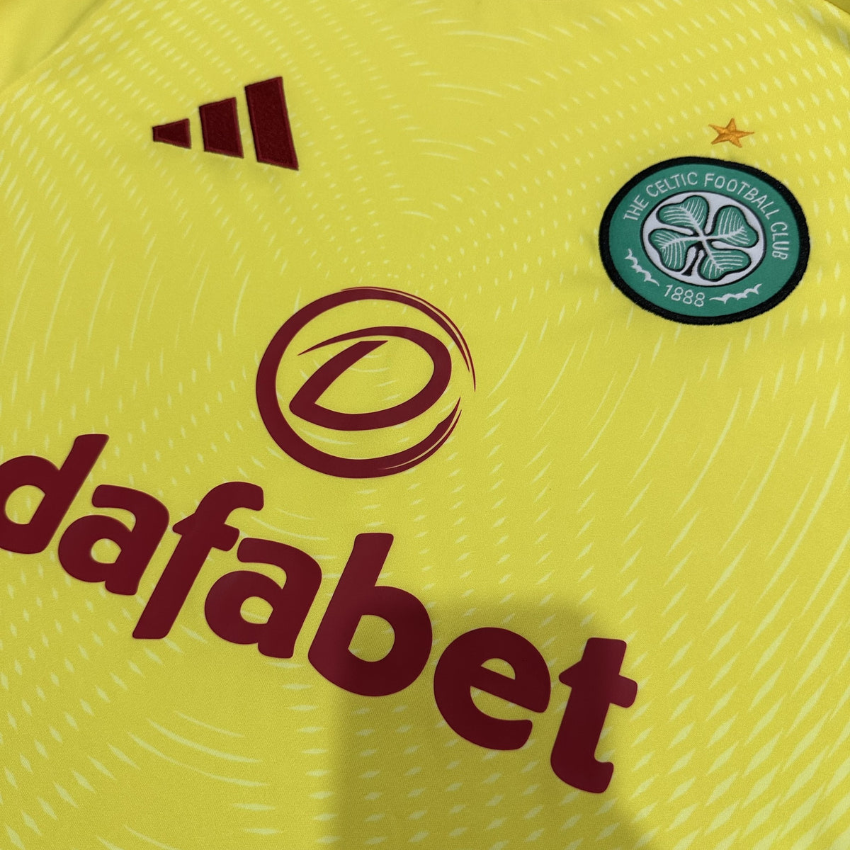 Celtic 25/26 Goalkeeper Kit – image 4