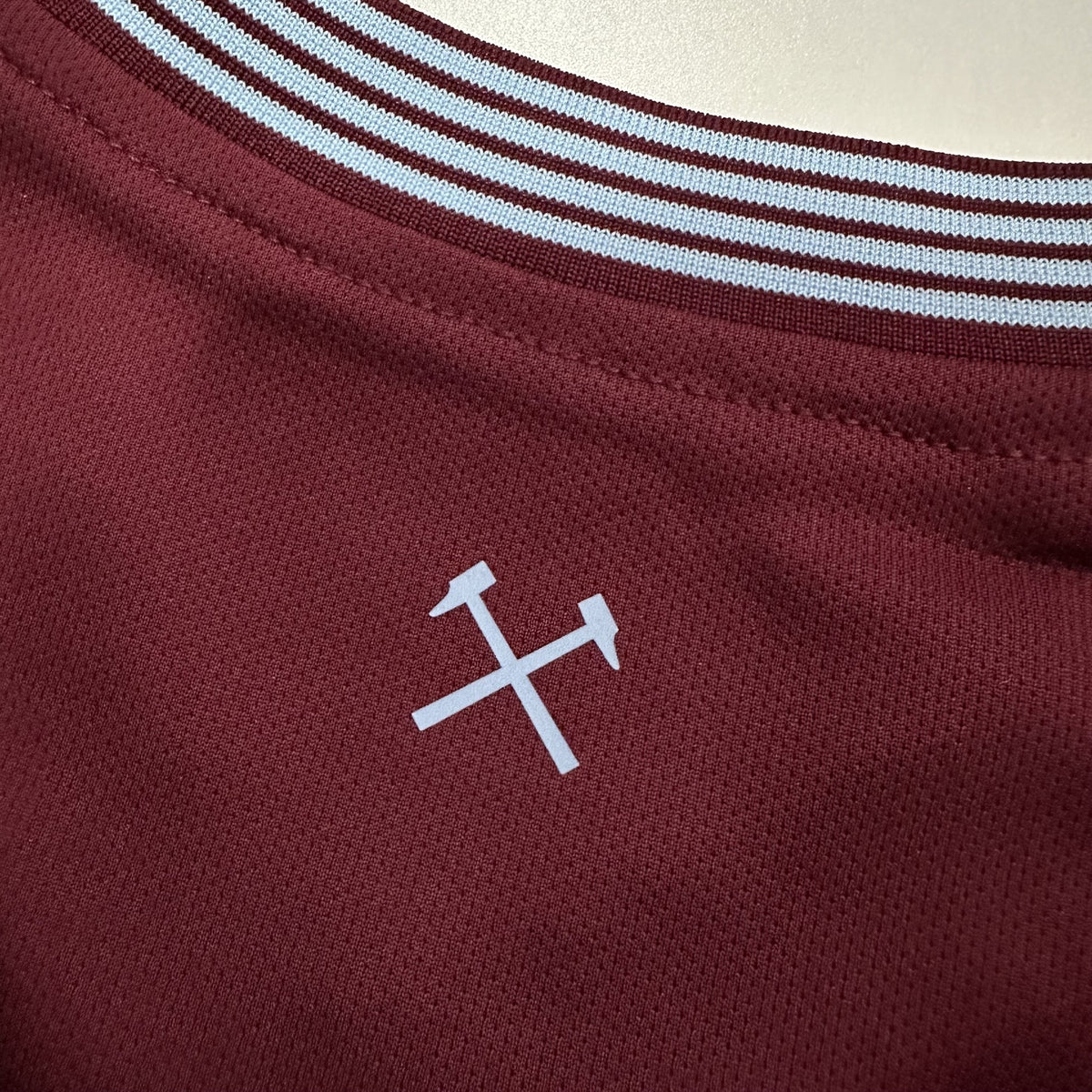 West Ham United 25/26 Home Kit – image 8