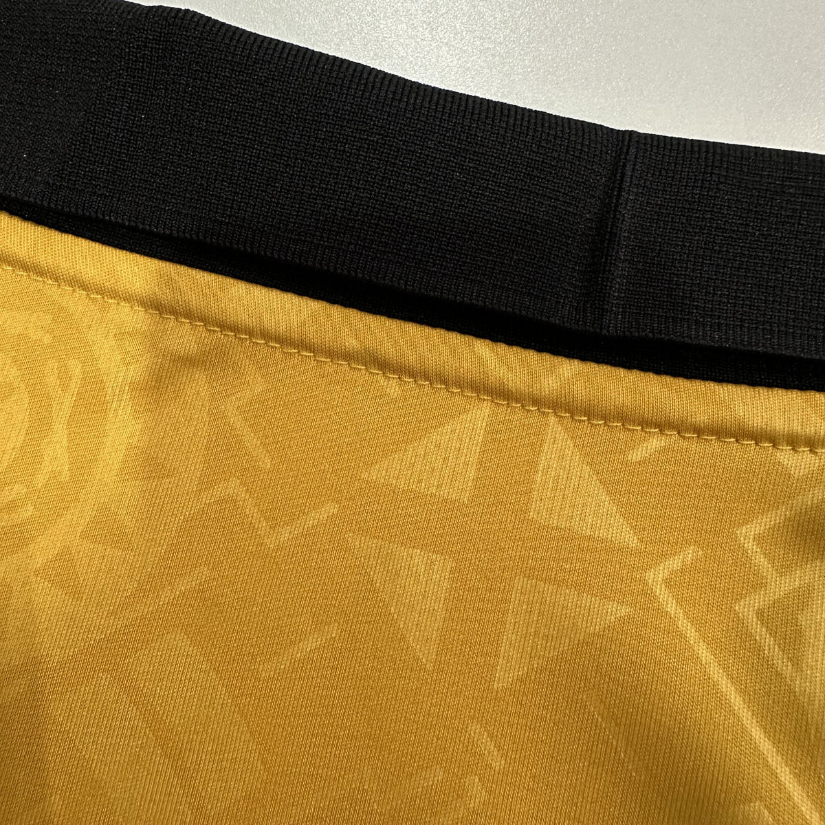 Wolverhampton 25/26 Home Kit – image 8