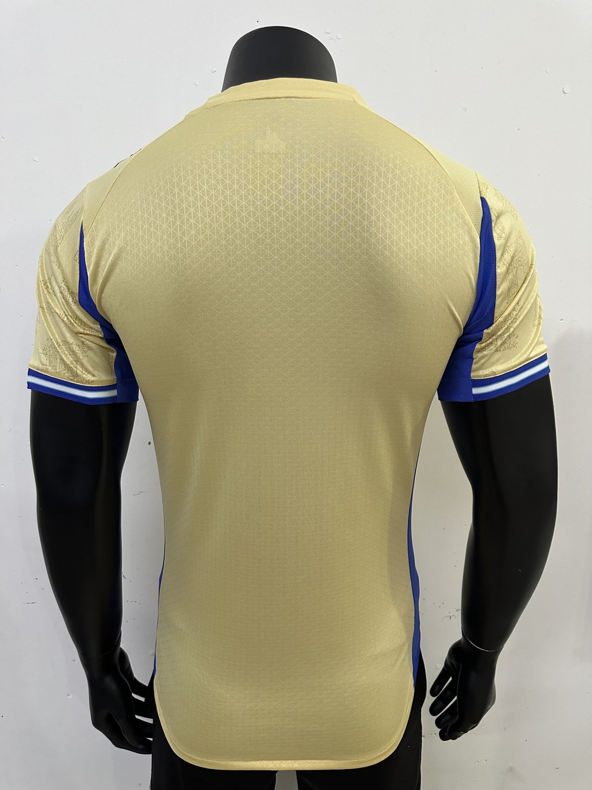 Marseille Player 25/26 Fourth Kit – image 2