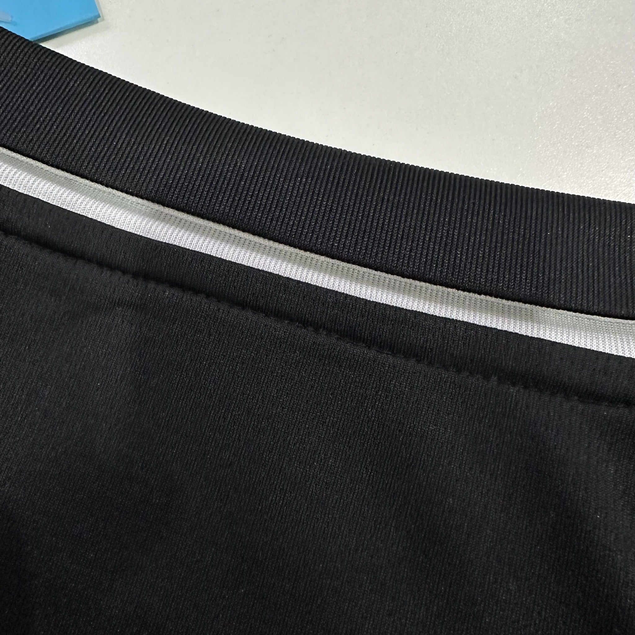Manchester City 25/26 Away Kit – image 8