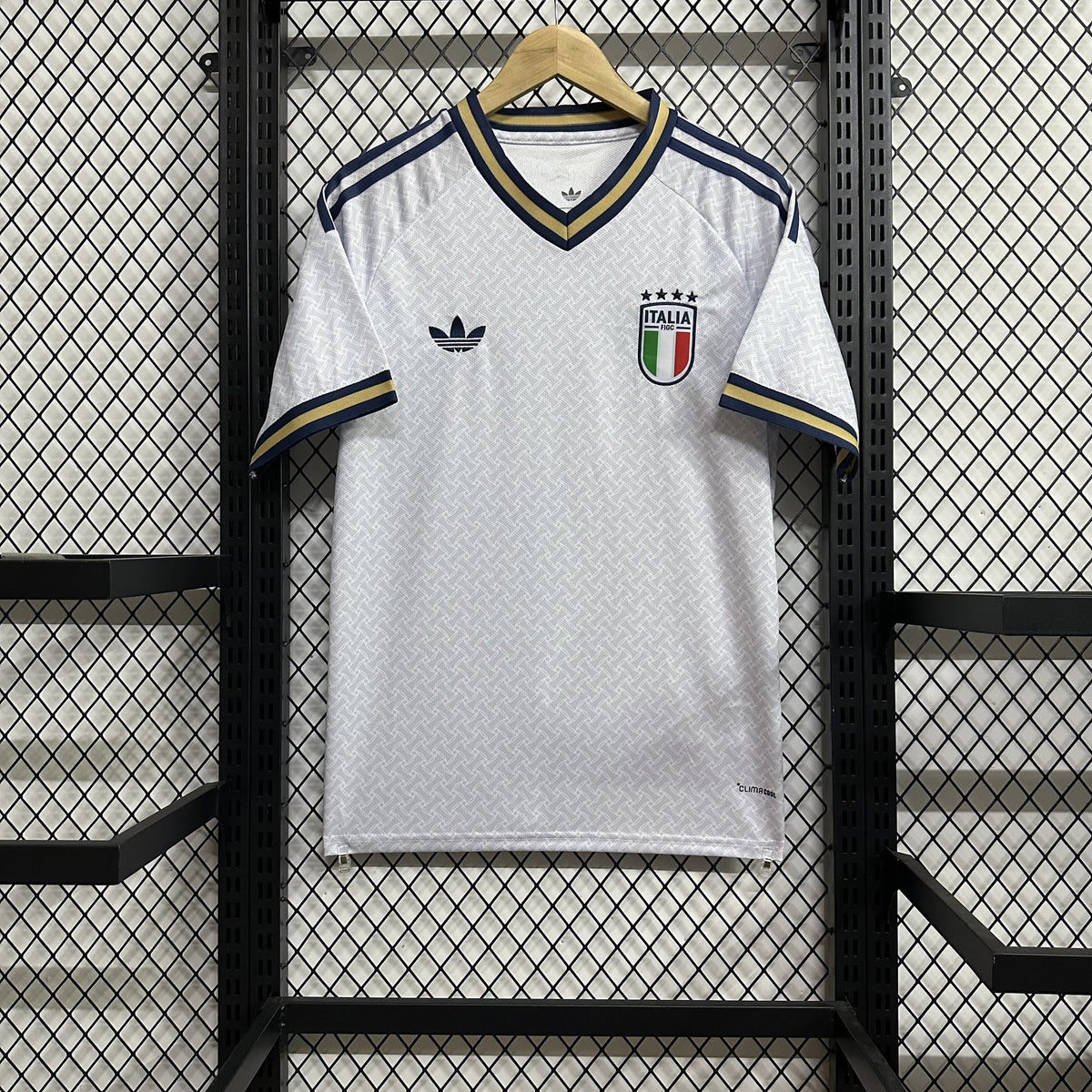 Italy 26/27 Away Kit – image 1