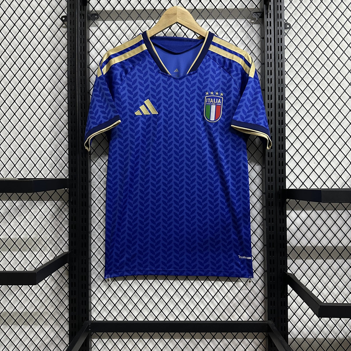 Italy 26/27 Home Kit – image 1