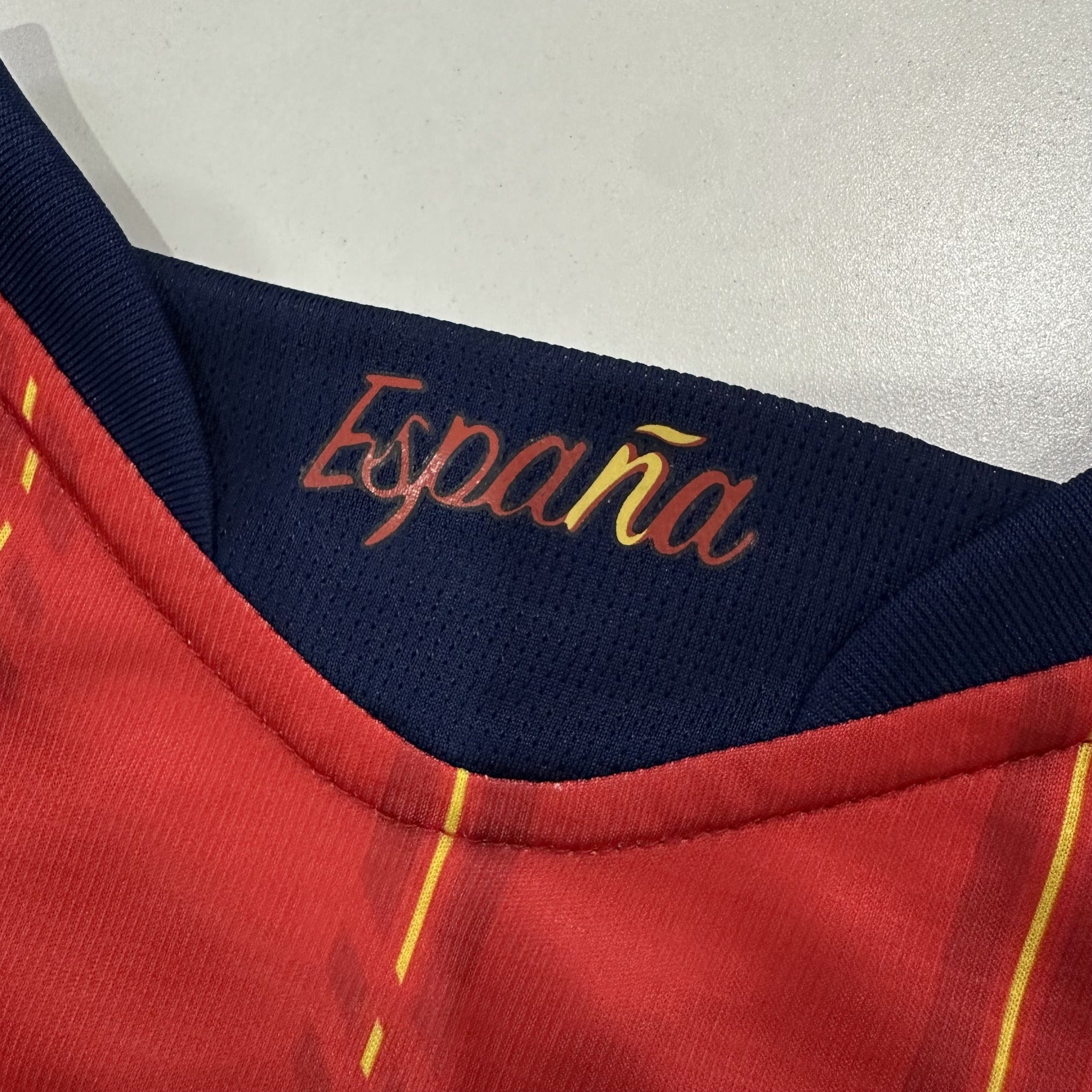 Spain 26/27 Home Kit – image 8