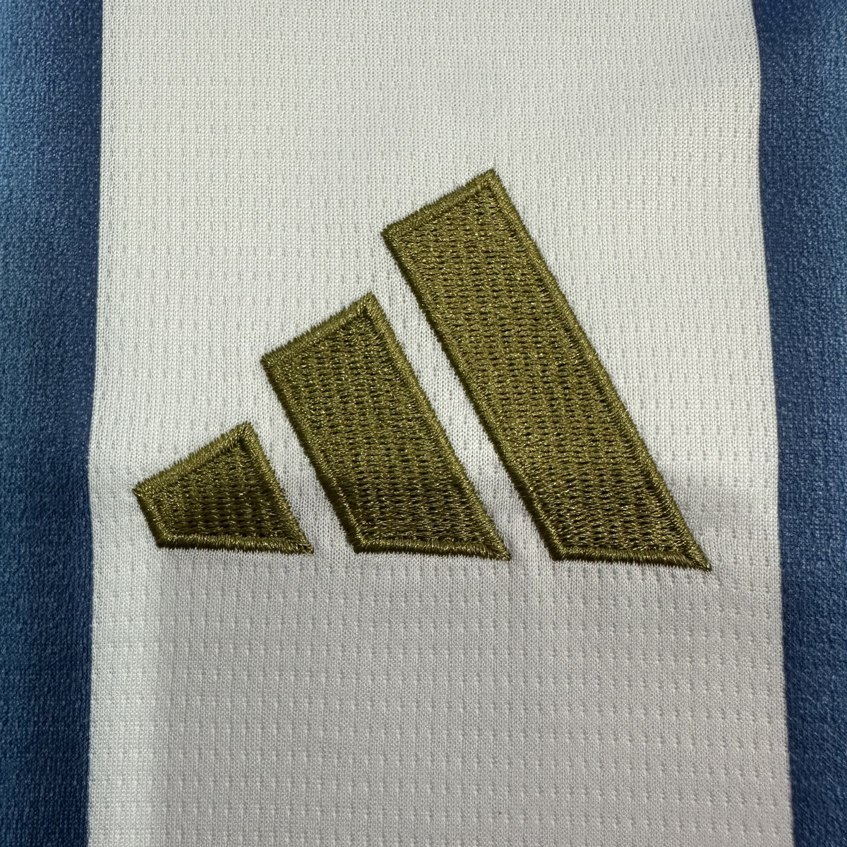Argentina 26/27 Home Kit – image 5