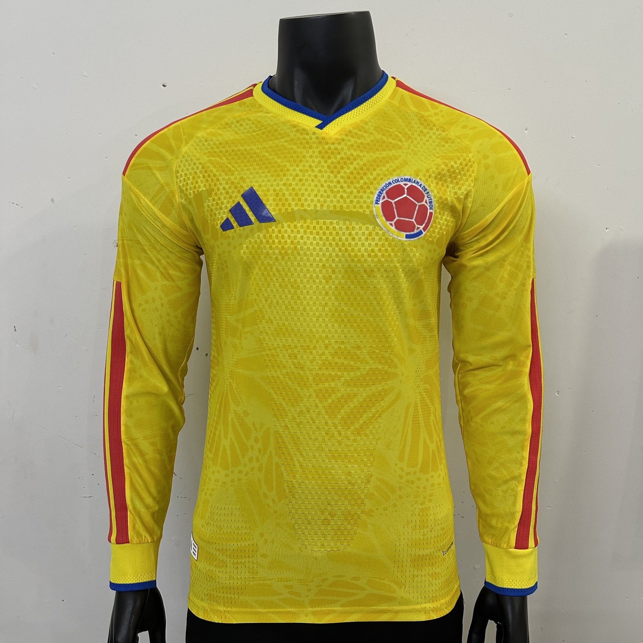Colombia Player 26/27 Home Long Sleeve Kit – image 3