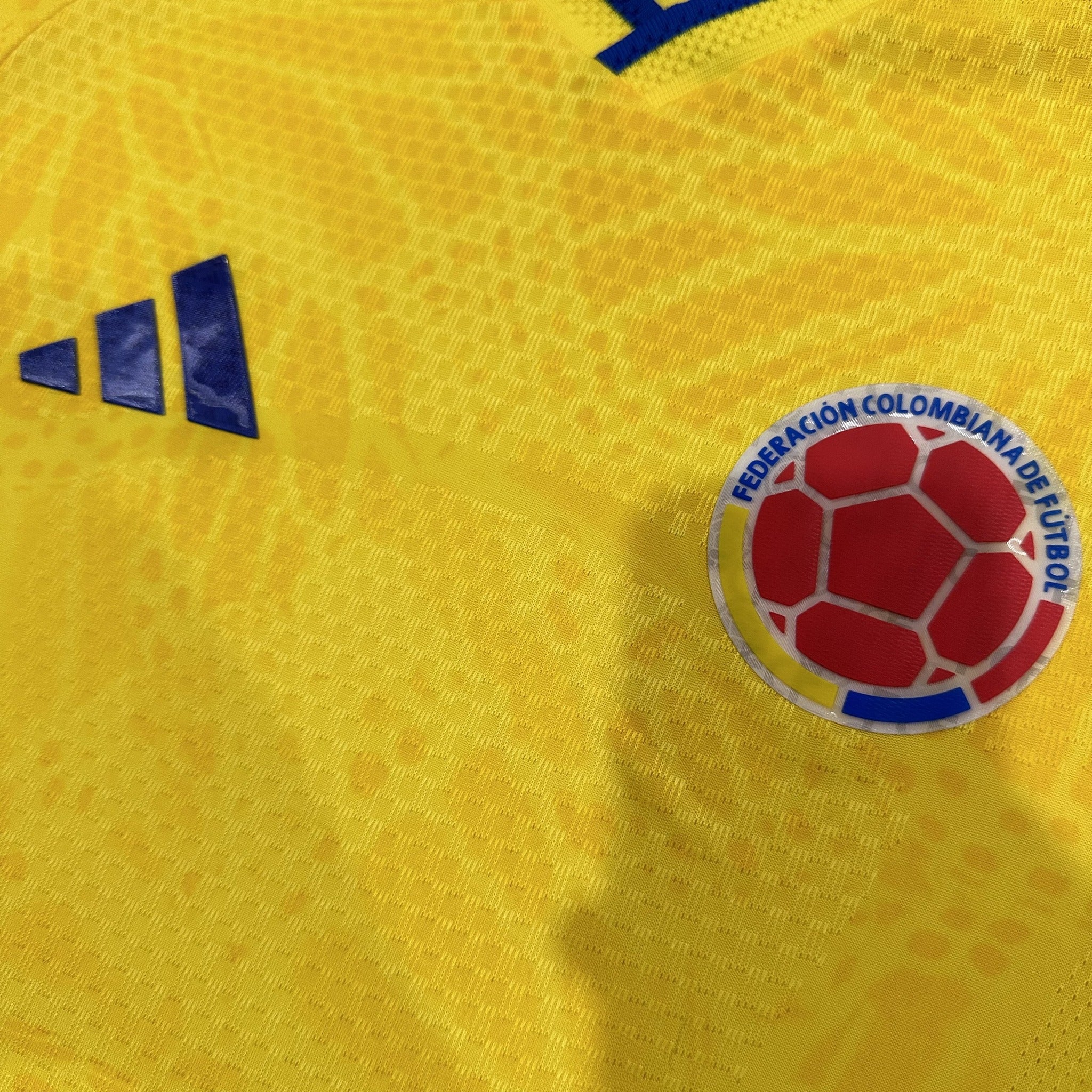 Colombia Player 26/27 Home Long Sleeve Kit – image 5