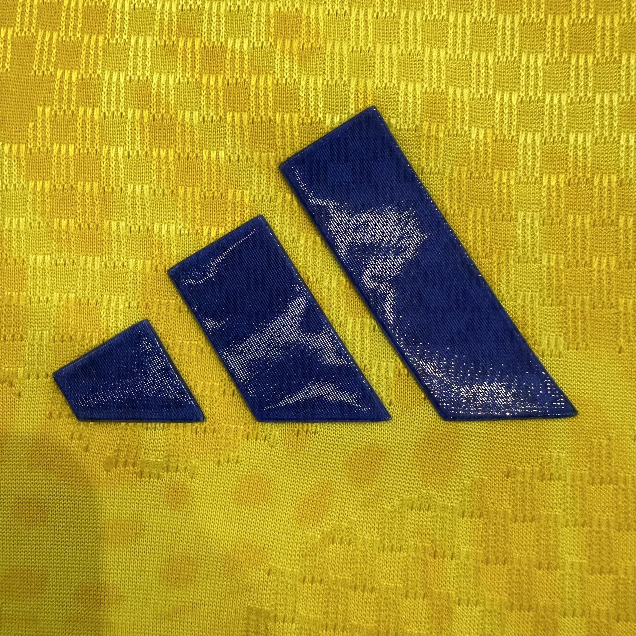 Colombia Player 26/27 Home Long Sleeve Kit – image 7