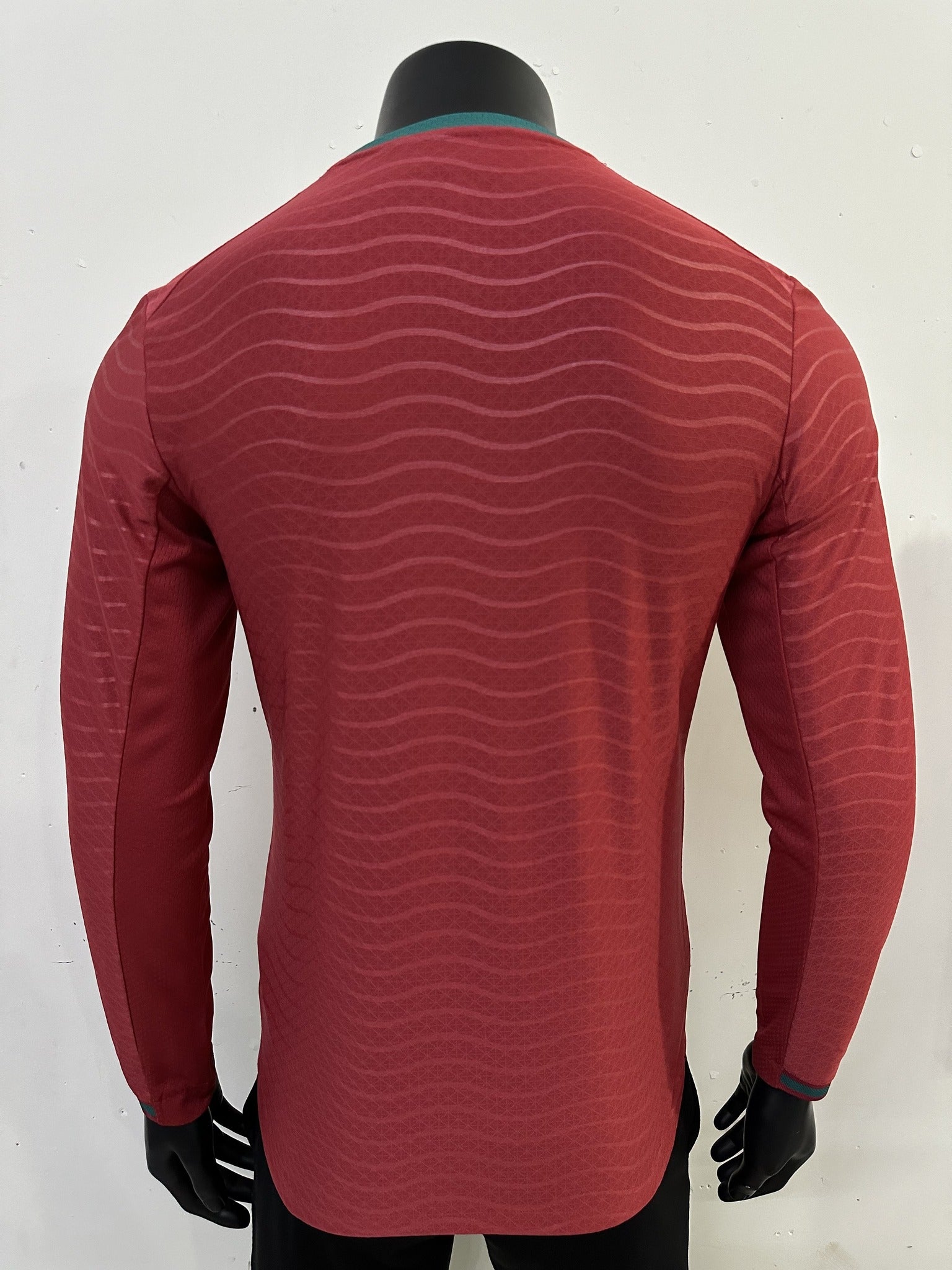 Portugal Player 26/27 Home Long Sleeve Kit – image 2