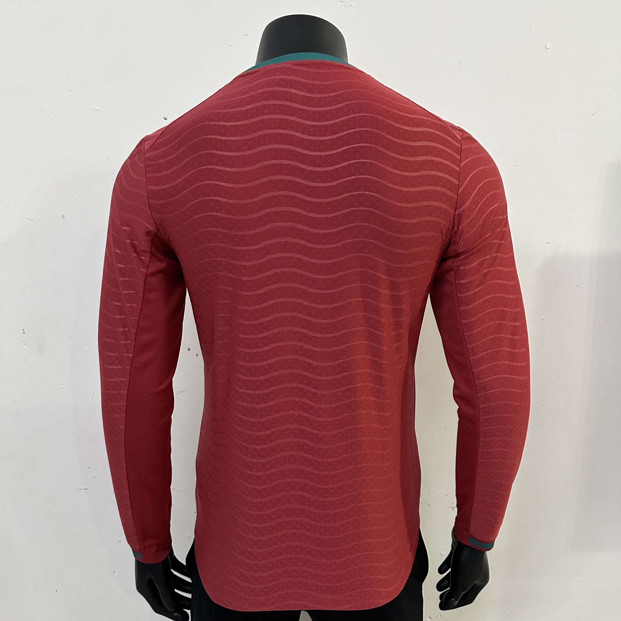 Portugal Player 26/27 Home Long Sleeve Kit – image 4