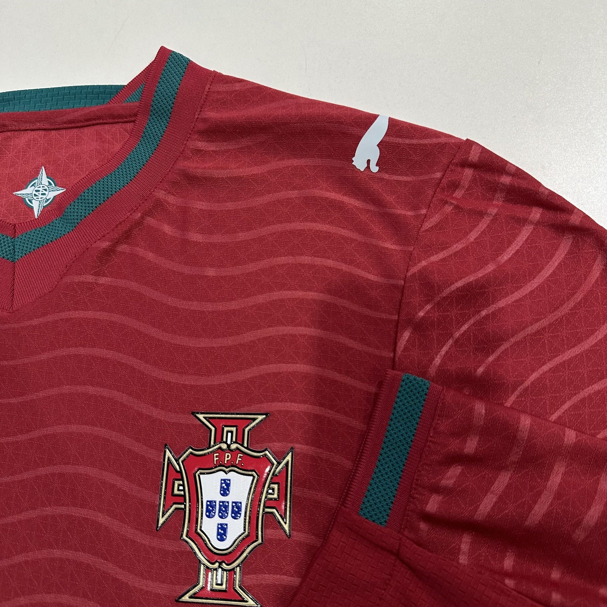 Portugal Player 26/27 Home Long Sleeve Kit – image 9
