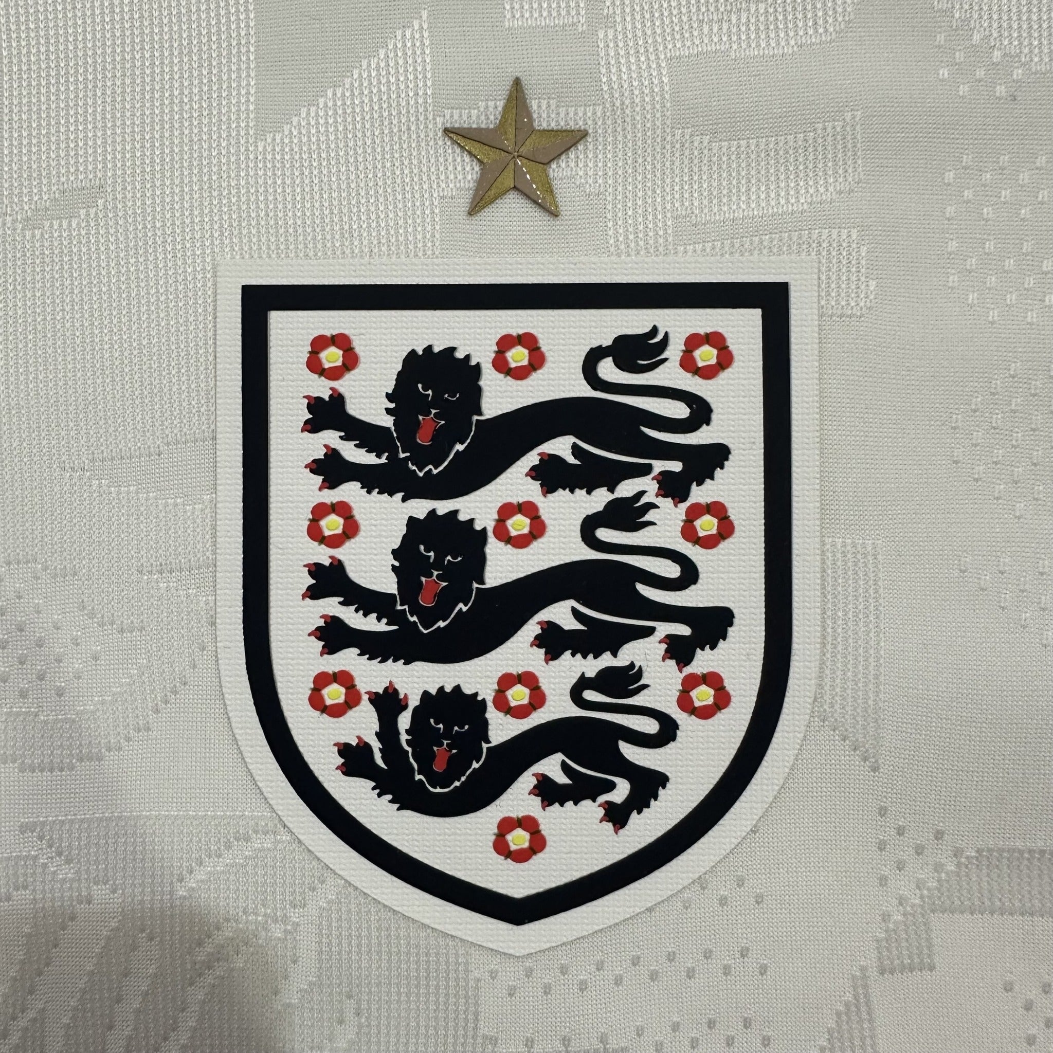 England Player 26/27 Home Long Sleeve Kit – image 6