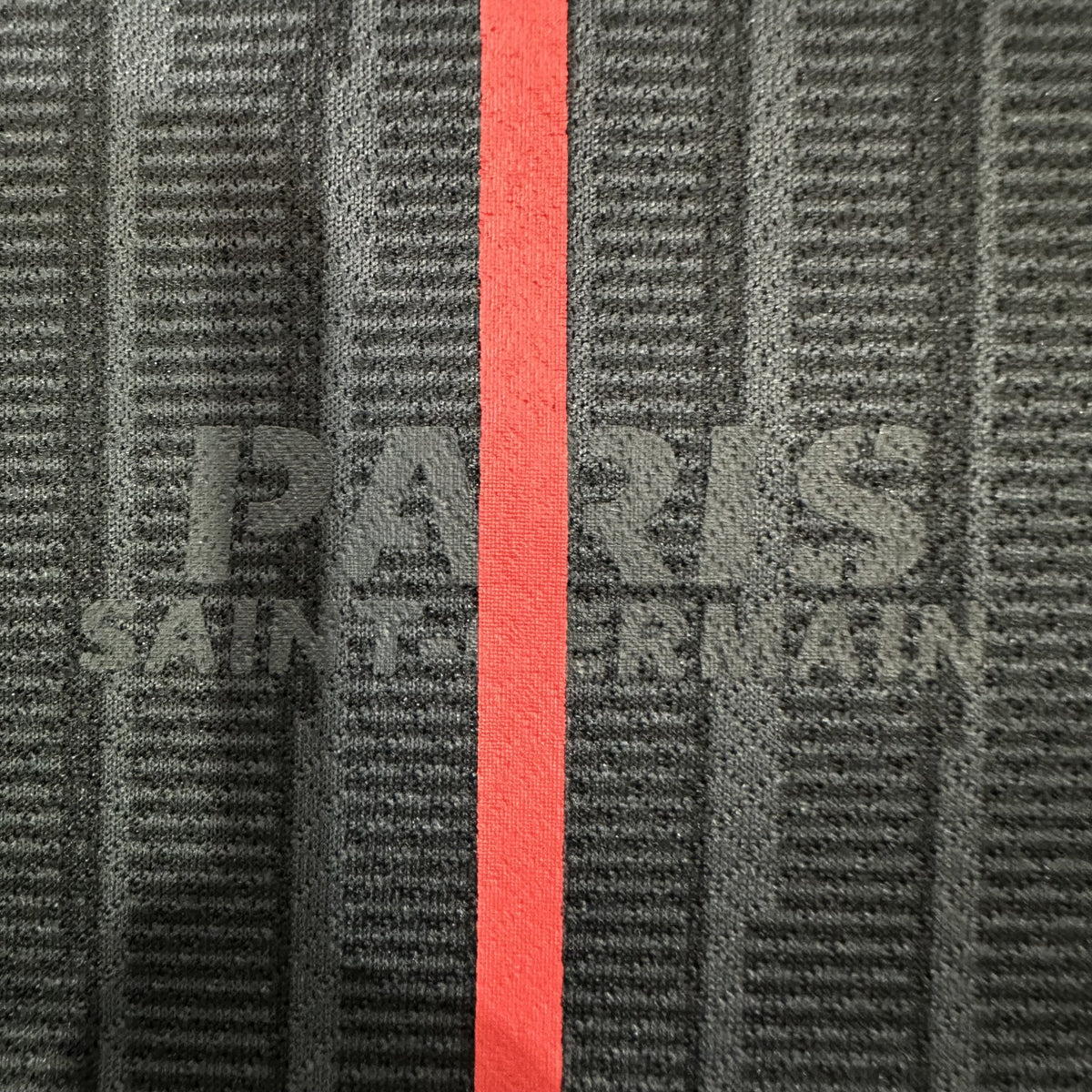 Paris Saint-Germain 25/26 Fourth Kit – image 7