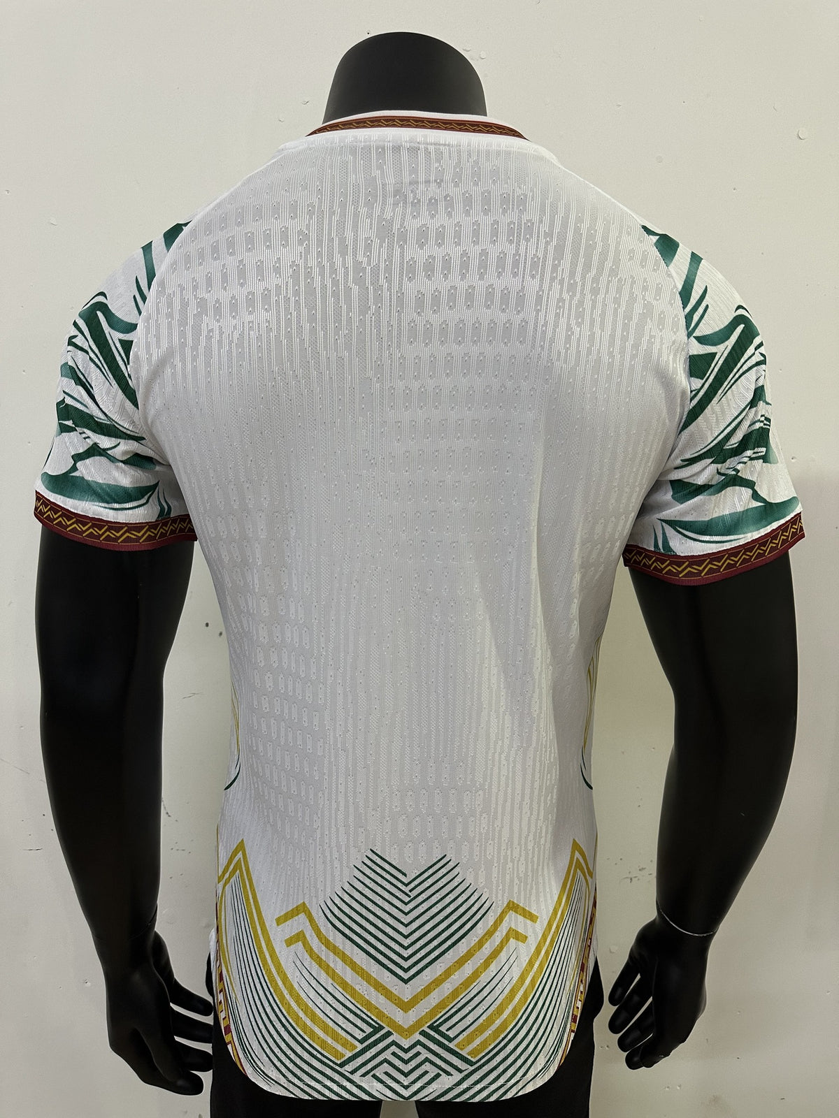 Mali Player 26/27 White Eagle Special Edition Kit – image 2