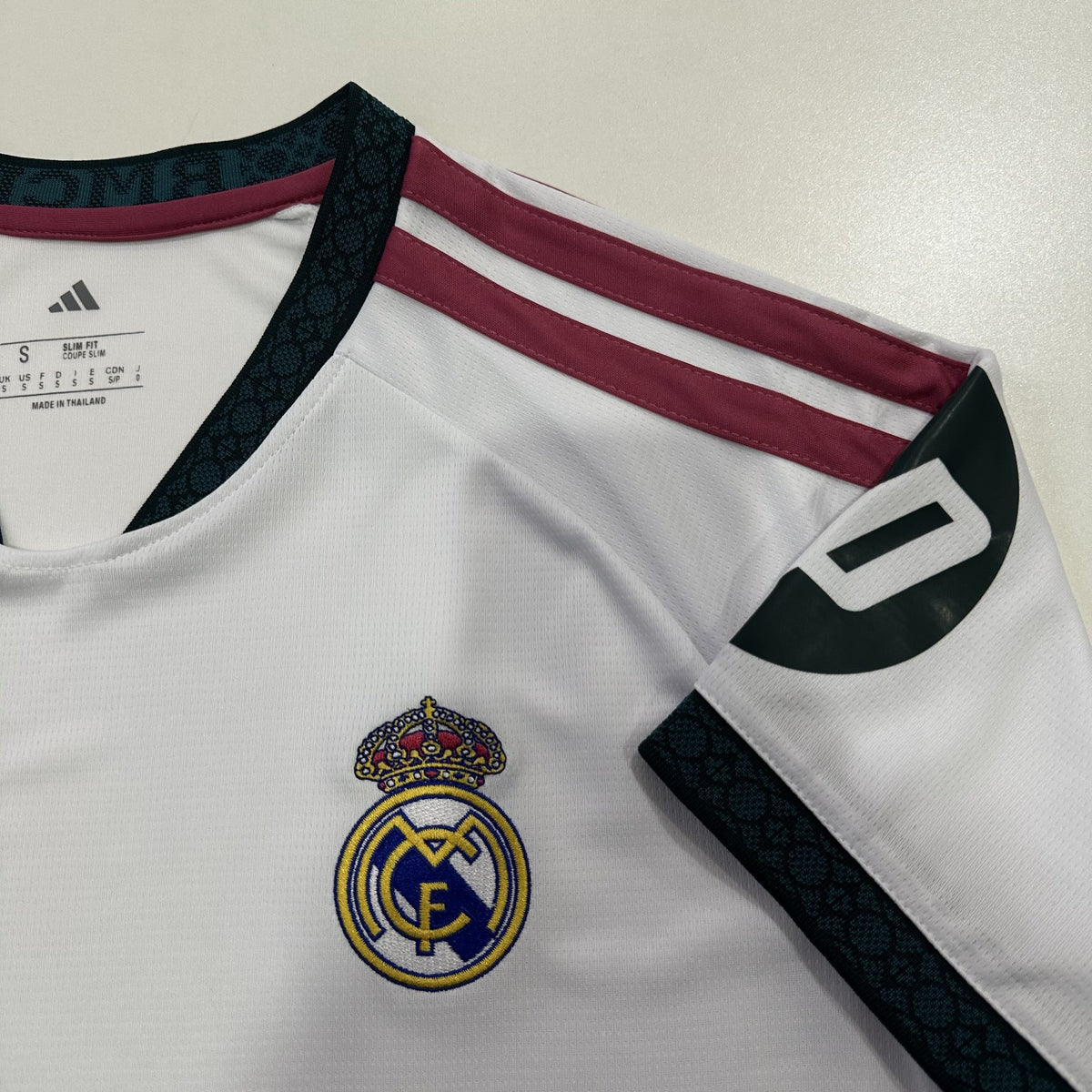 Real Madrid 26/27 Home Kit – image 9