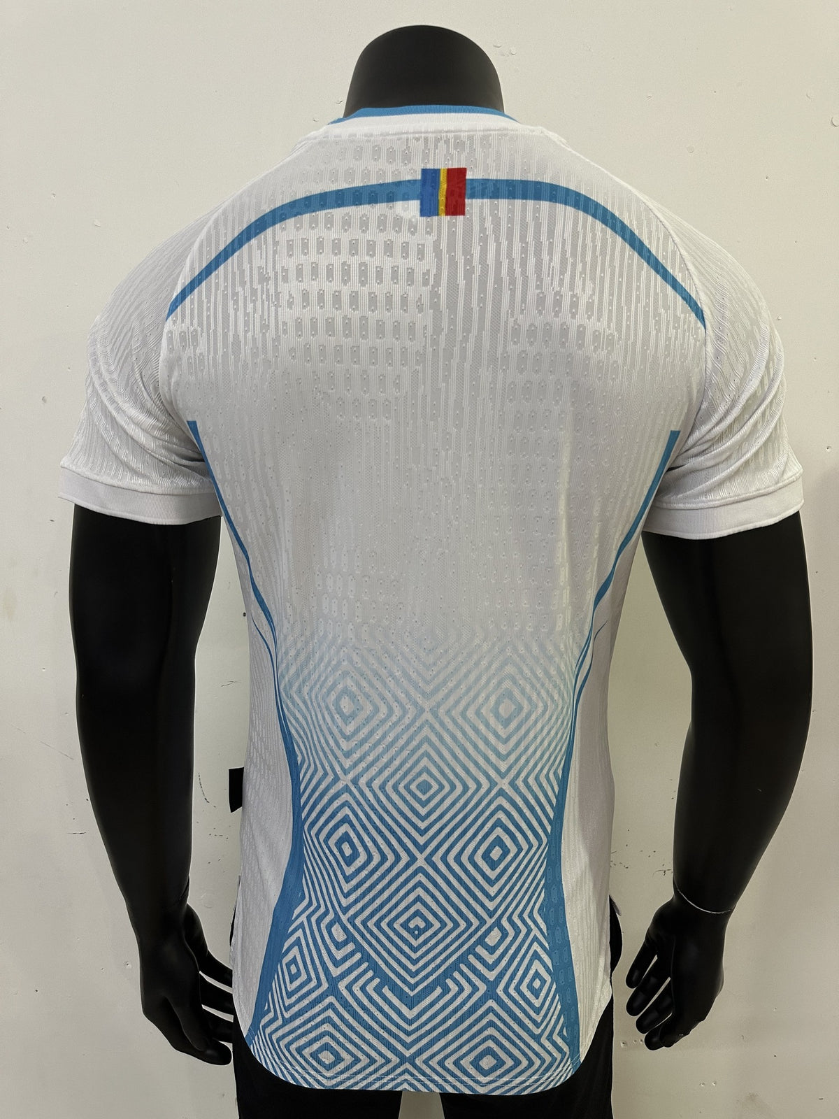 Congo Player 26/27 White Special Edition Kit – image 2