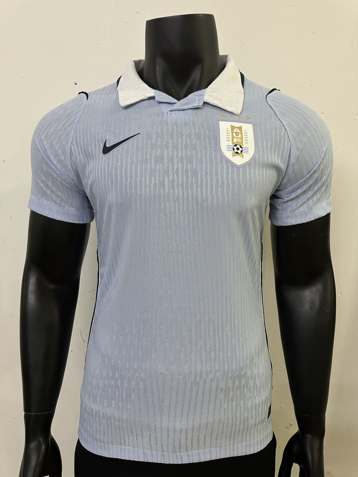 Uruguay Player 26/27 Home Kit – image 1