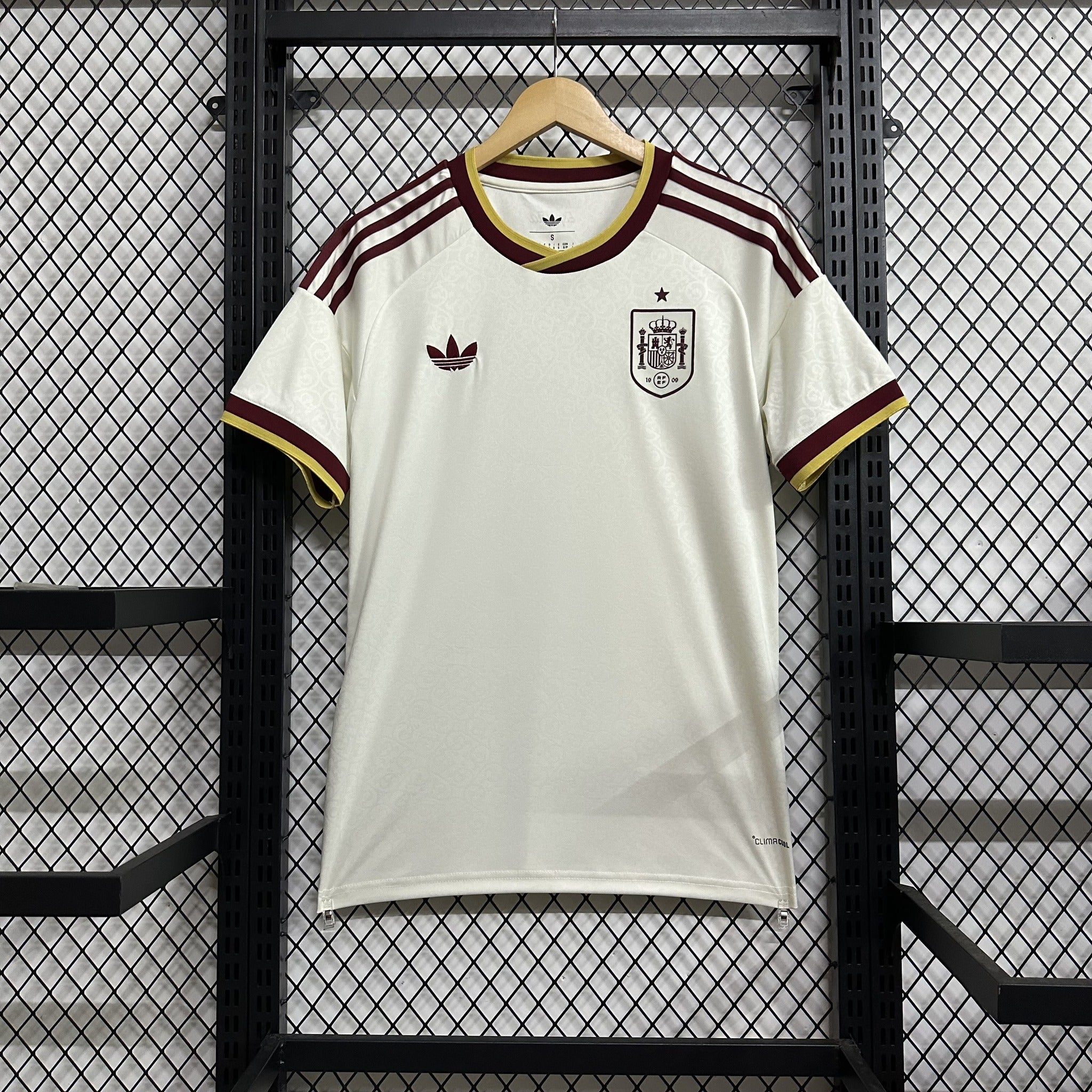 Spain 26/27 Away Kit – image 1