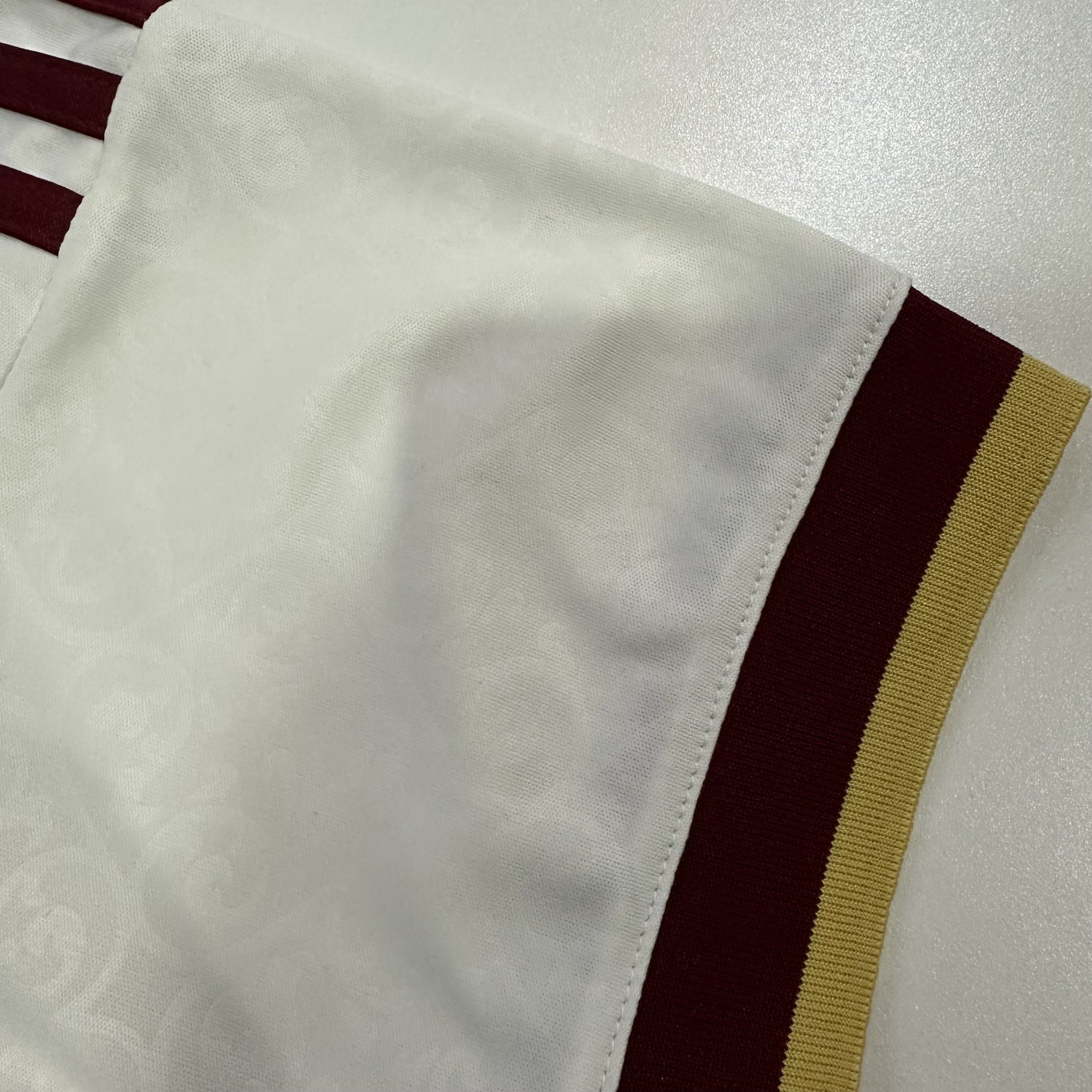Spain 26/27 Away Kit – image 7