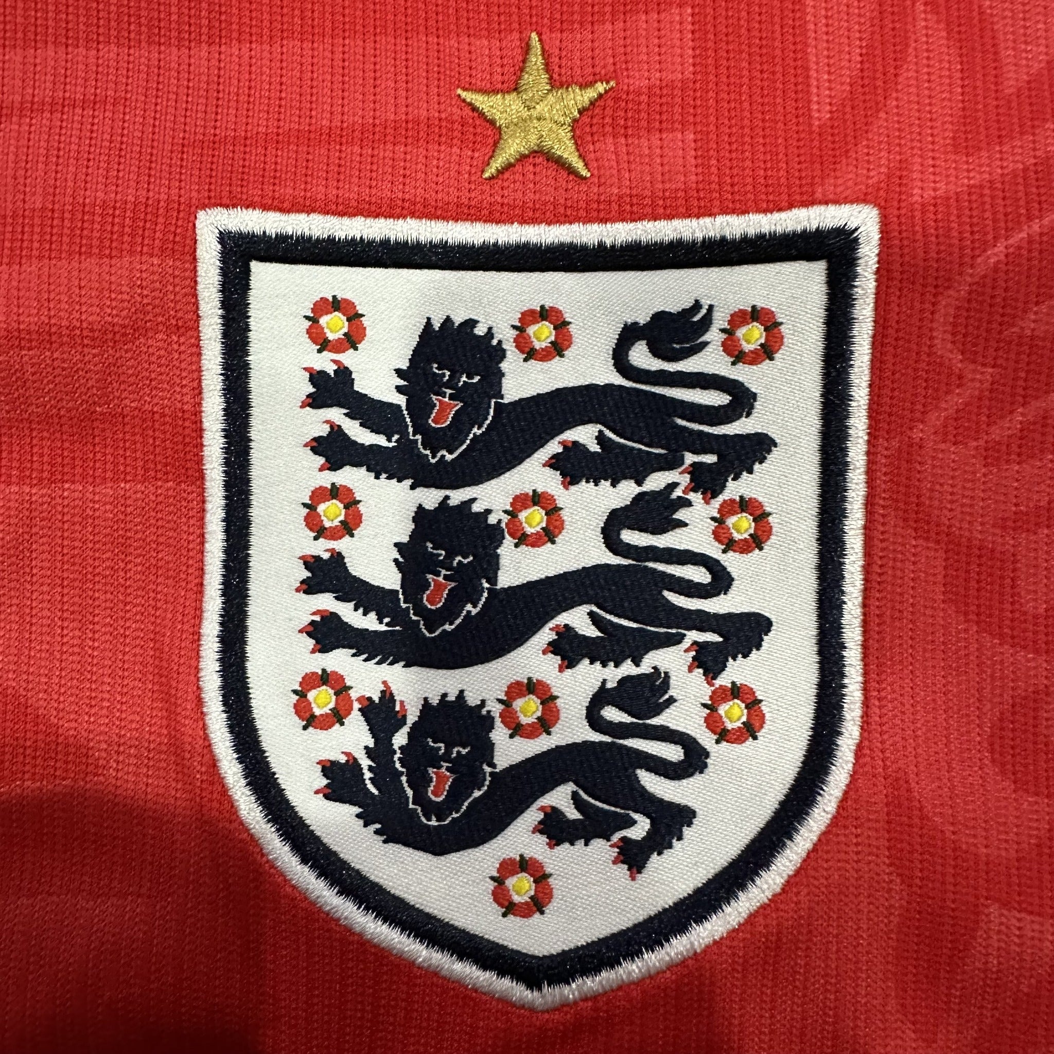 England 26/27 Away Kit – image 5