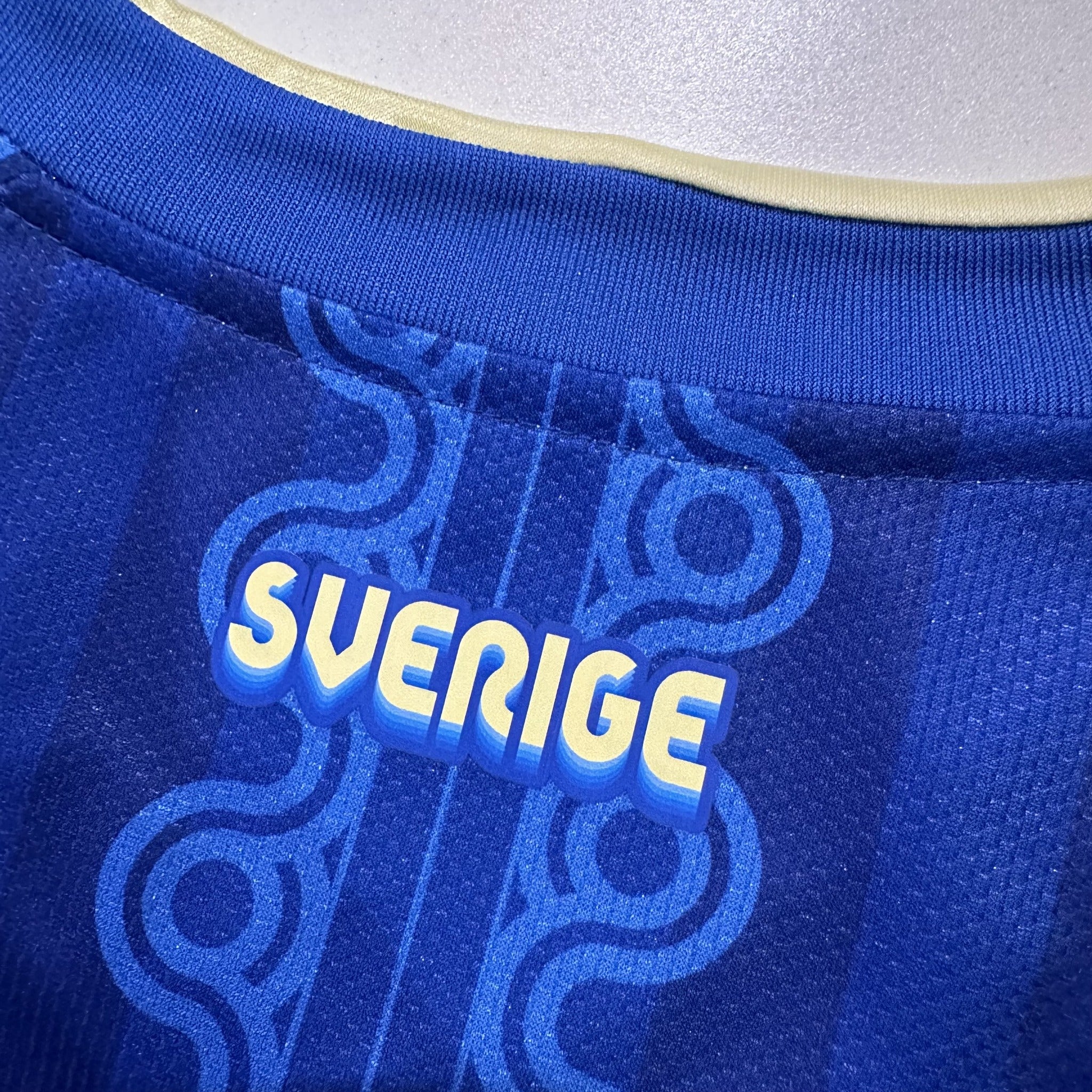 Sweden 26/27 Away Kit – image 8