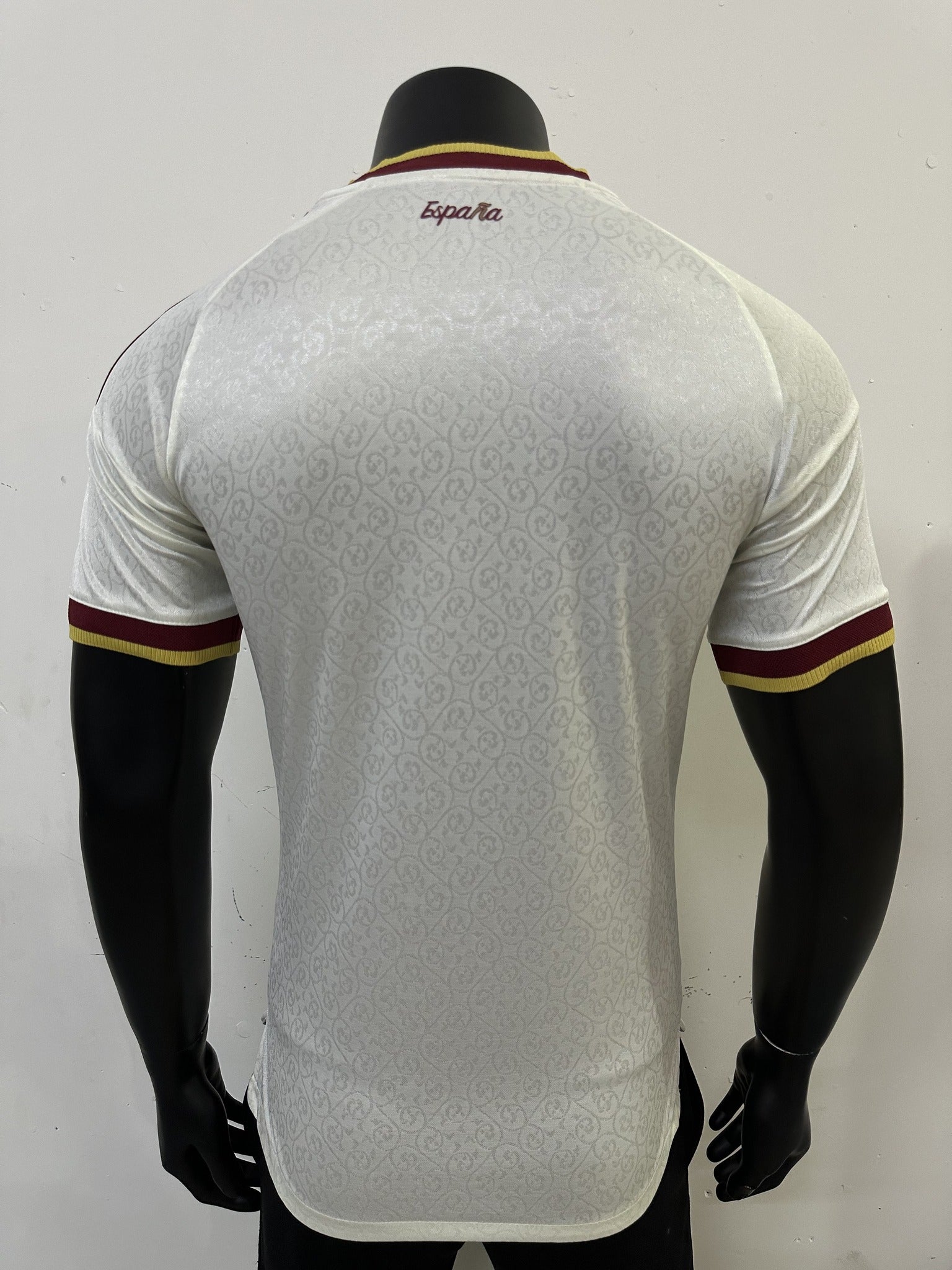 Spain Player 26/27 Away Sponsor Variant Kit – image 2
