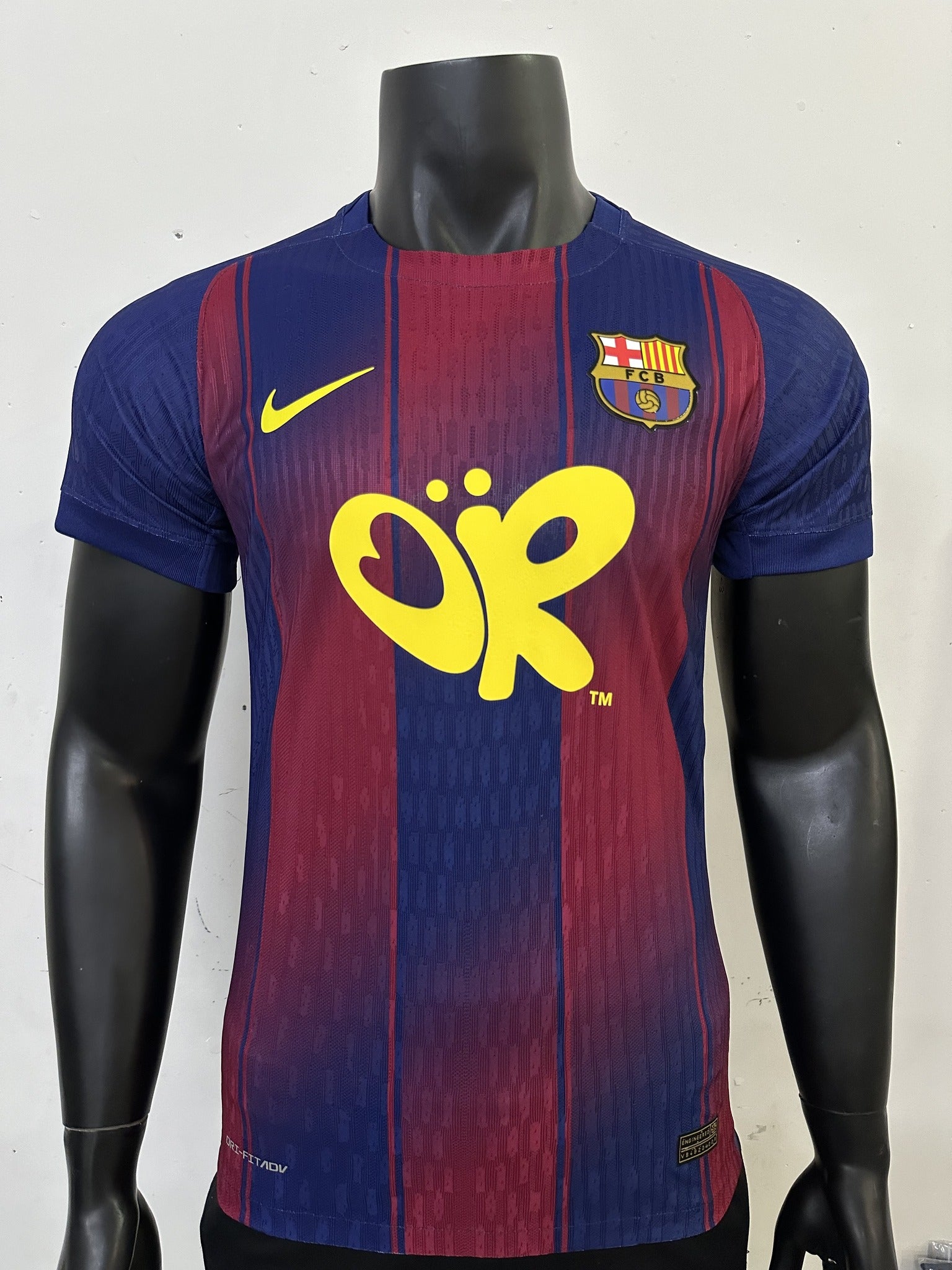 Barcelona Player 25/26 Home Sponsor Variant Kit – image 1