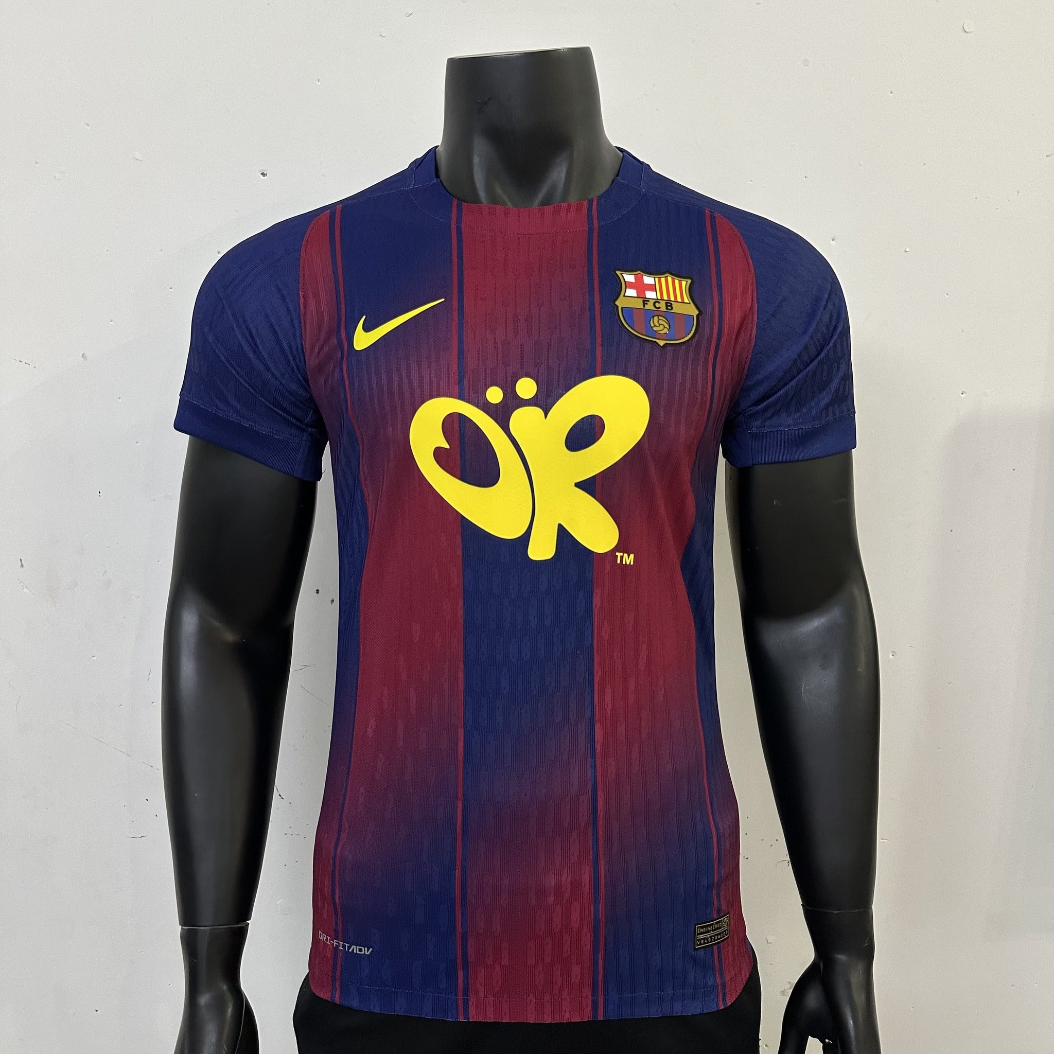 Barcelona Player 25/26 Home Sponsor Variant Kit – image 3