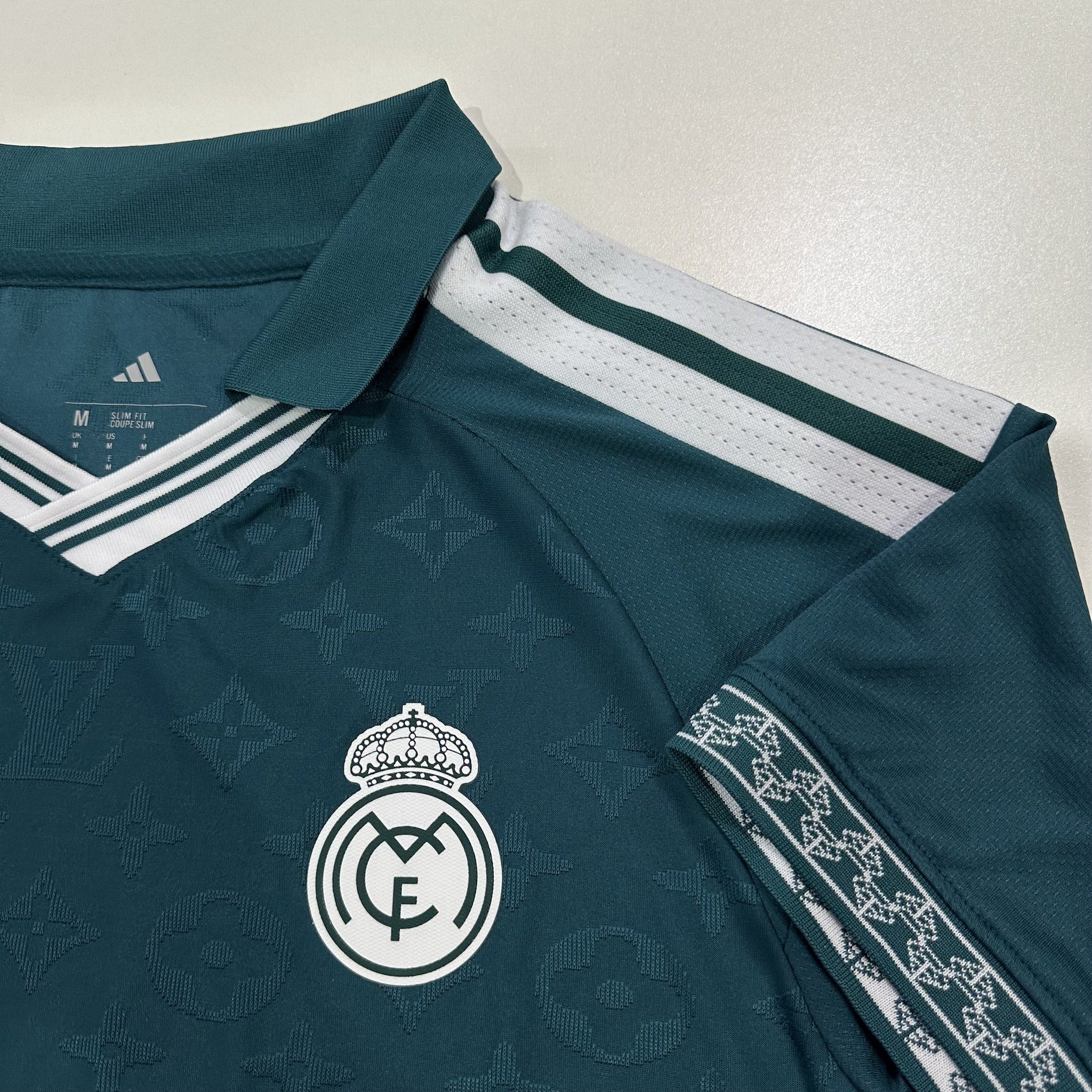Real Madrid Player 26/27 Green Special Edition Kit – image 9