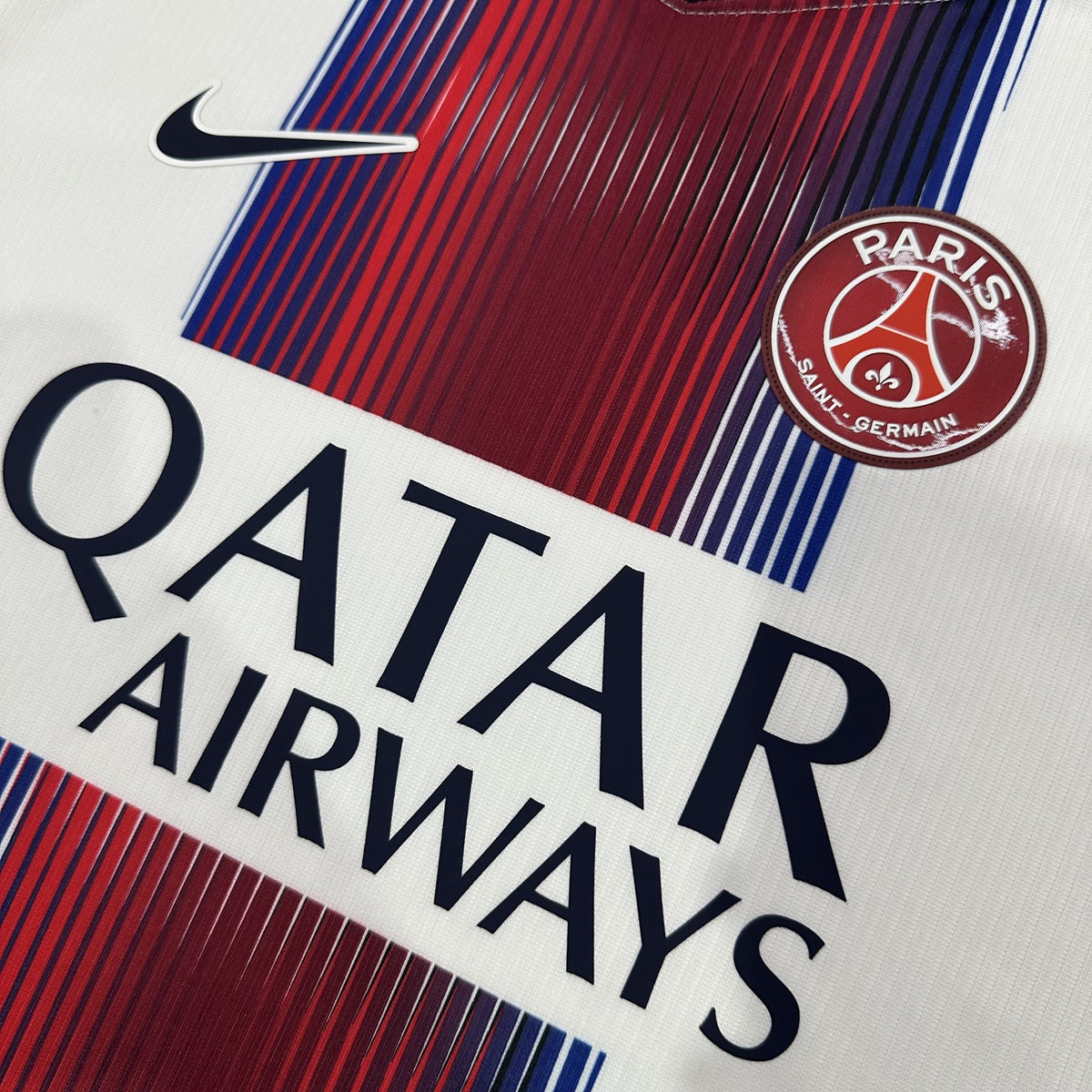 Paris Saint-Germain 26/27 Away Kit – image 4