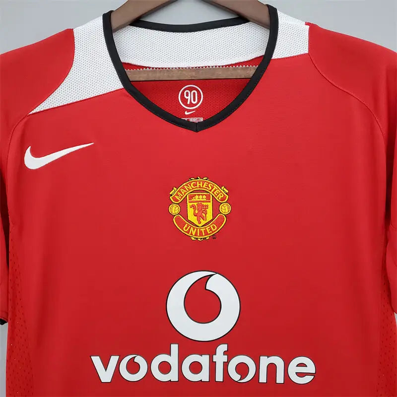 Manchester United 04-06 Home Kit